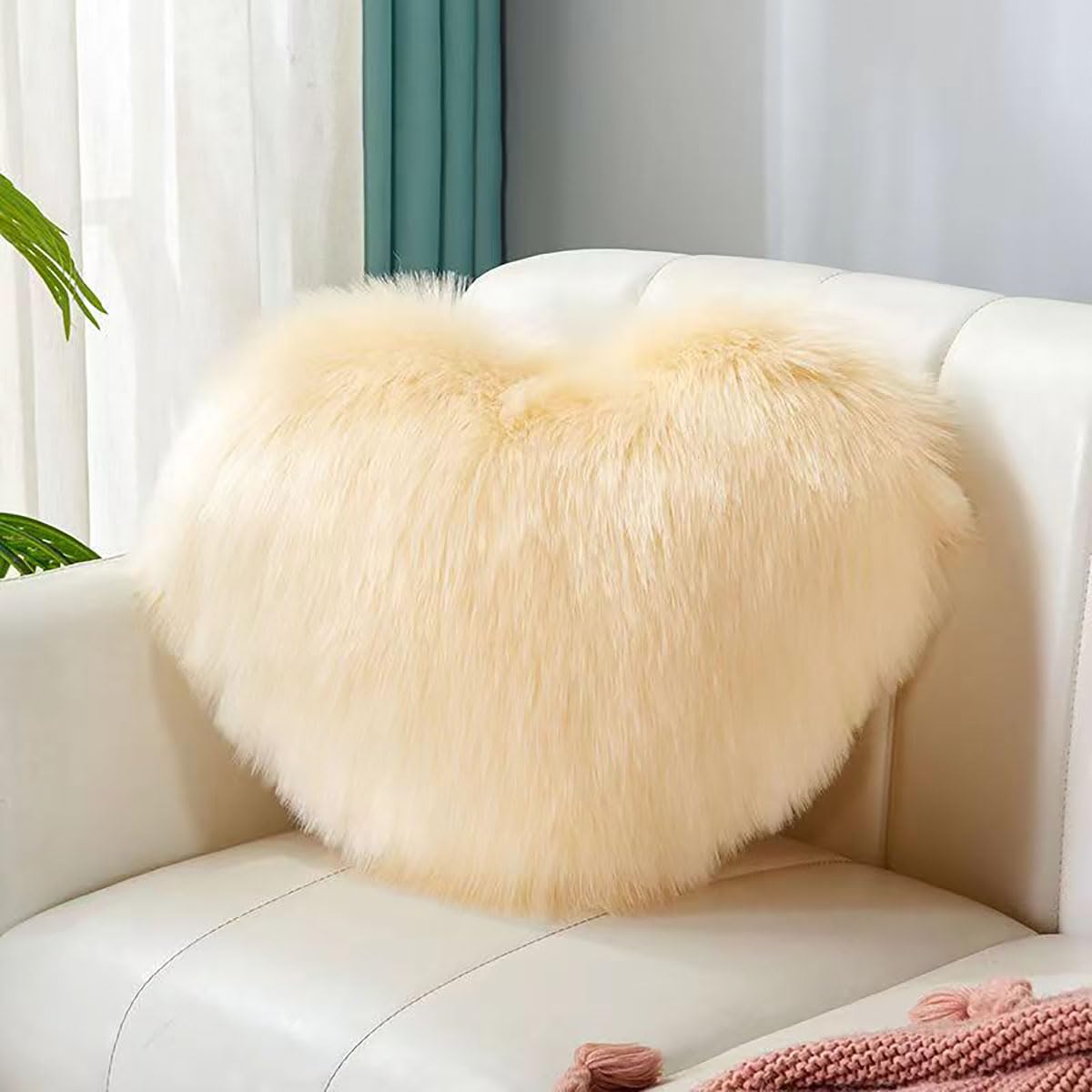 Fluffy Heart-Shaped Pillow, Sofa Bed Decoration, Pillow Decoration, Room Pillow (Pink, 11.81inch X 15.74inch)