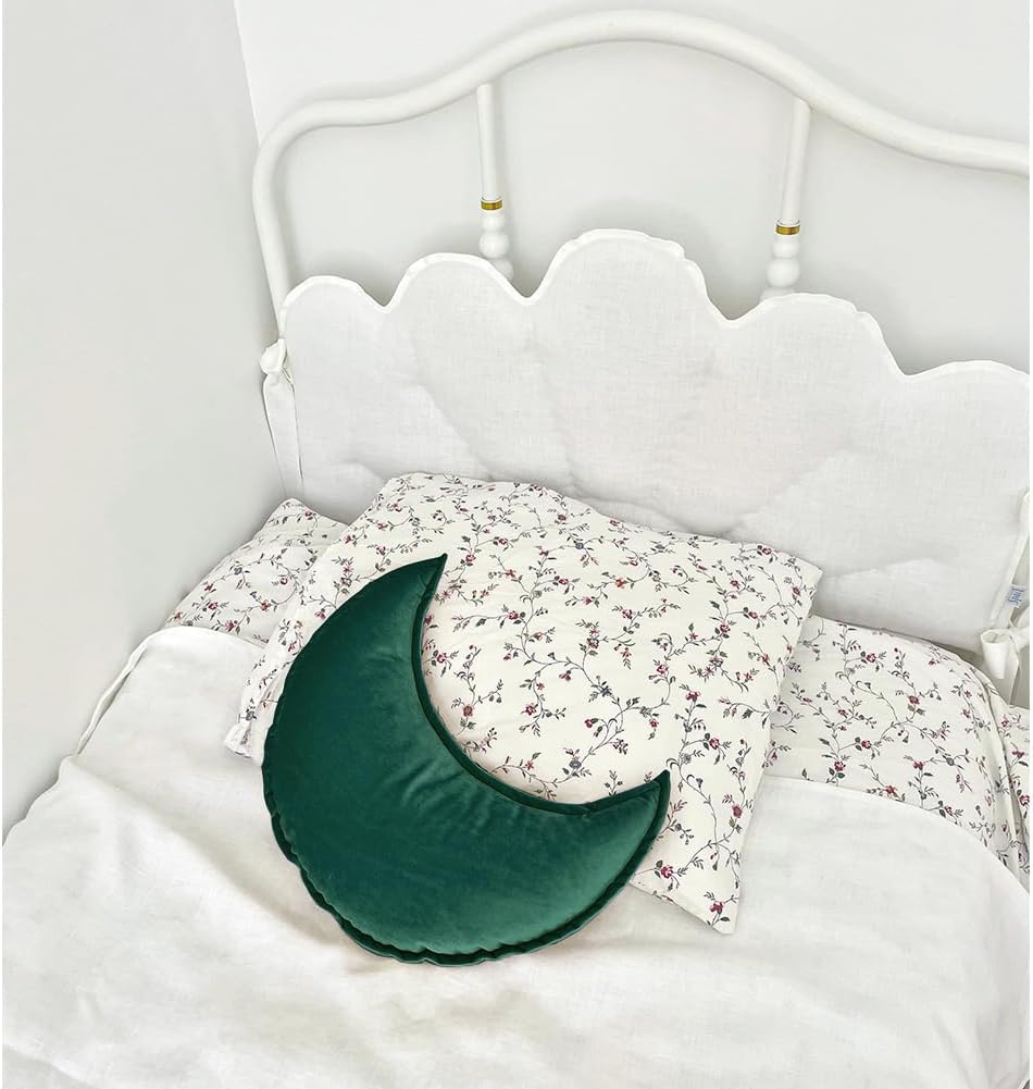 Moon Shaped Throw Pillow Star Couch Cushion Decorative Pillows Fluffy Velvet Stars Home Decor Plush for Bedroom (Moon, Dark Green)