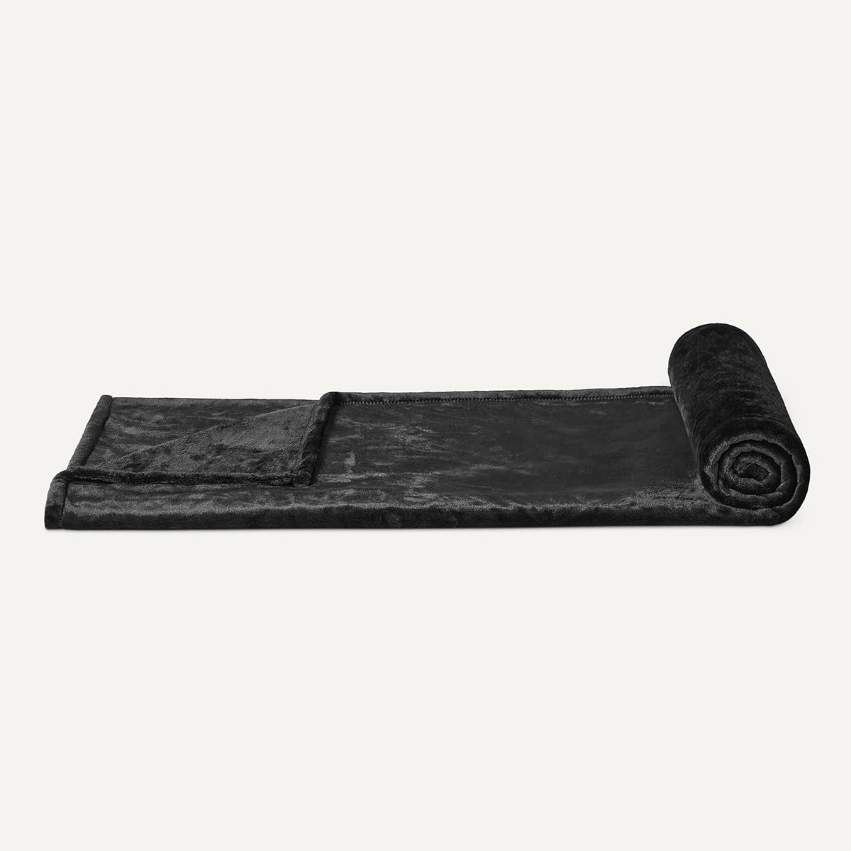 Amazon Basics Soft Fleece Throw Blanket,Cozy, Feels Comfortable on Skin, Fade-Resistant, Warm for Couch & Sofa, 50 x 60 Inches, Black