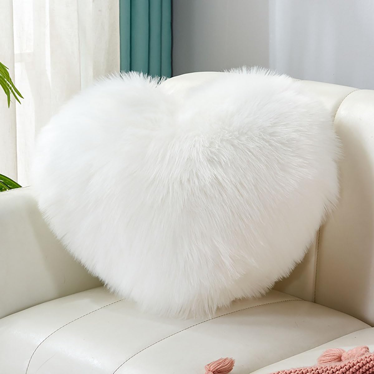 Fluffy Heart-Shaped Pillow, Sofa Bed Decoration, Pillow Decoration, Room Pillow (Pink, 11.81inch X 15.74inch)