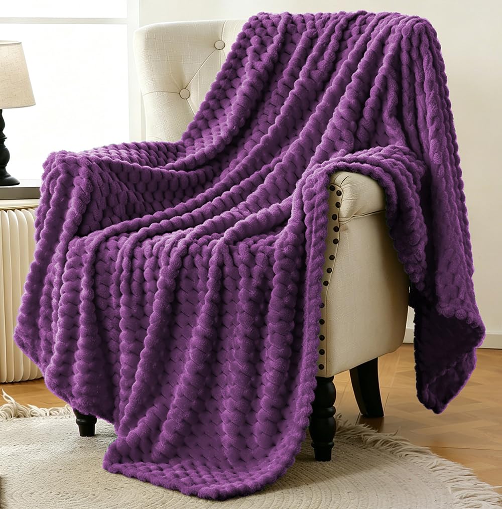 Bnuitland Light Yellow Flannel Throw Blanket (50X40 inches), 300 GSM Fleece Cozy Warm Soft Lightweight Bed Sofa Blanket for Babys and Pets, Suitable for All Seasons