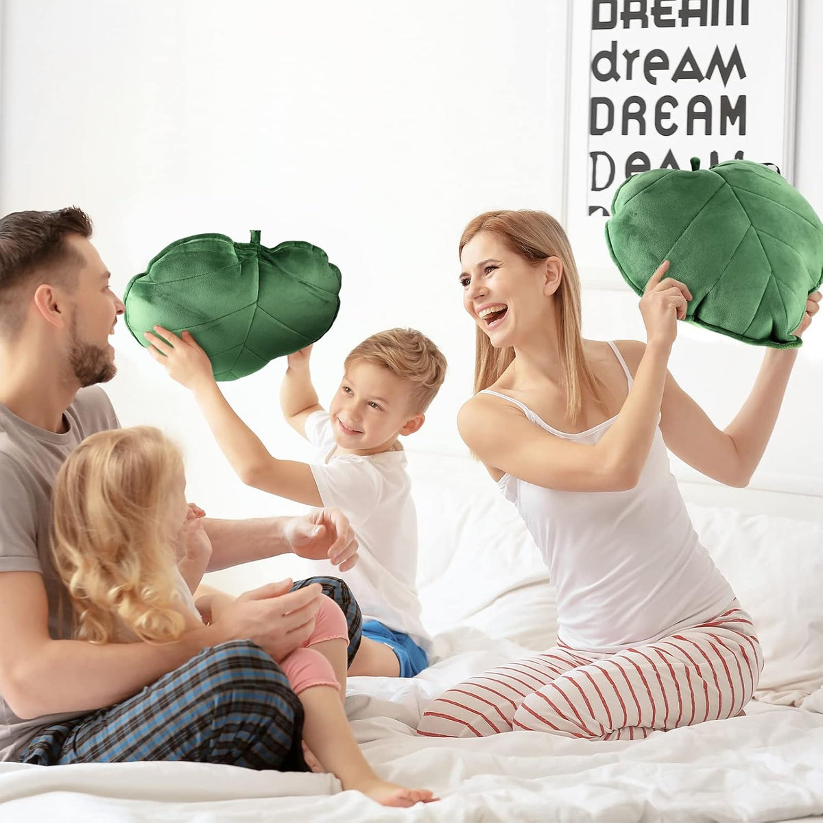 Yookeer 2 Pcs Heart Leaf Throw Pillows 3D Shaped for Couch,Dark Green