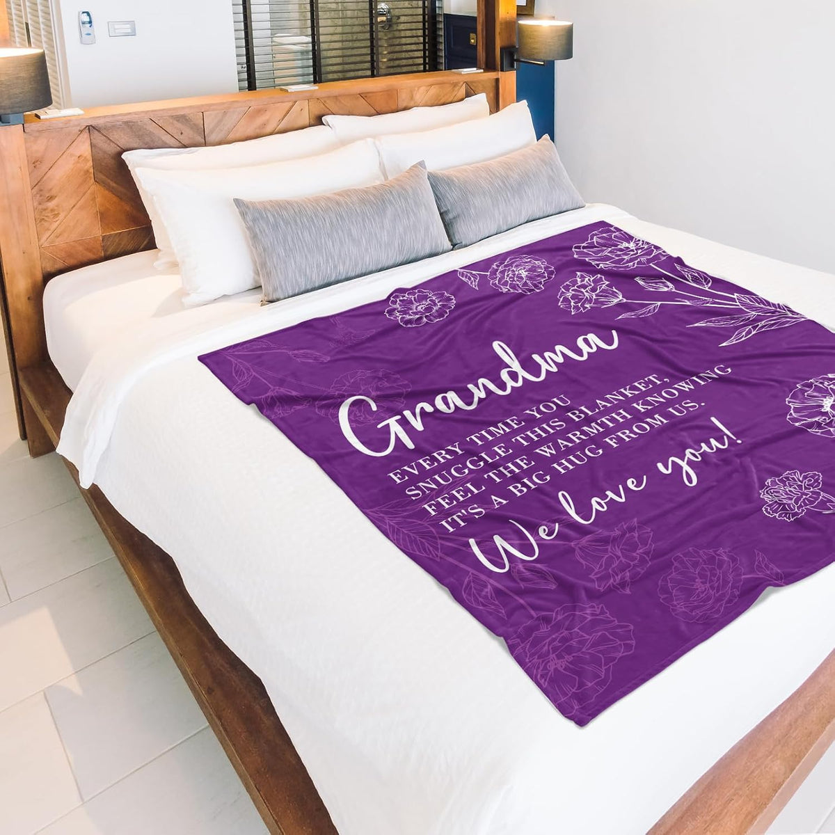 GiltGlimmer Grandma Gifts, Grandma Floral Blanket 50" x 60", Purple
