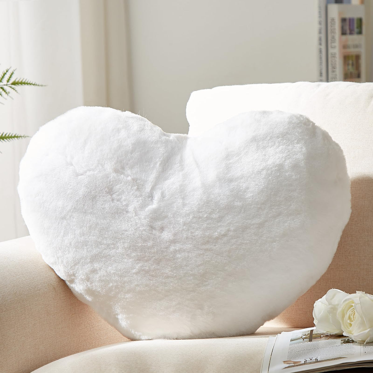 YRXRUS Heart Pillows, Love Heart Shaped Pillow, Small Cute Pink Heart Pillows for Gifts, Faux Rabbit Throw Pillows for Her, Kids, Girls Home Decoration, 10X11 Inch