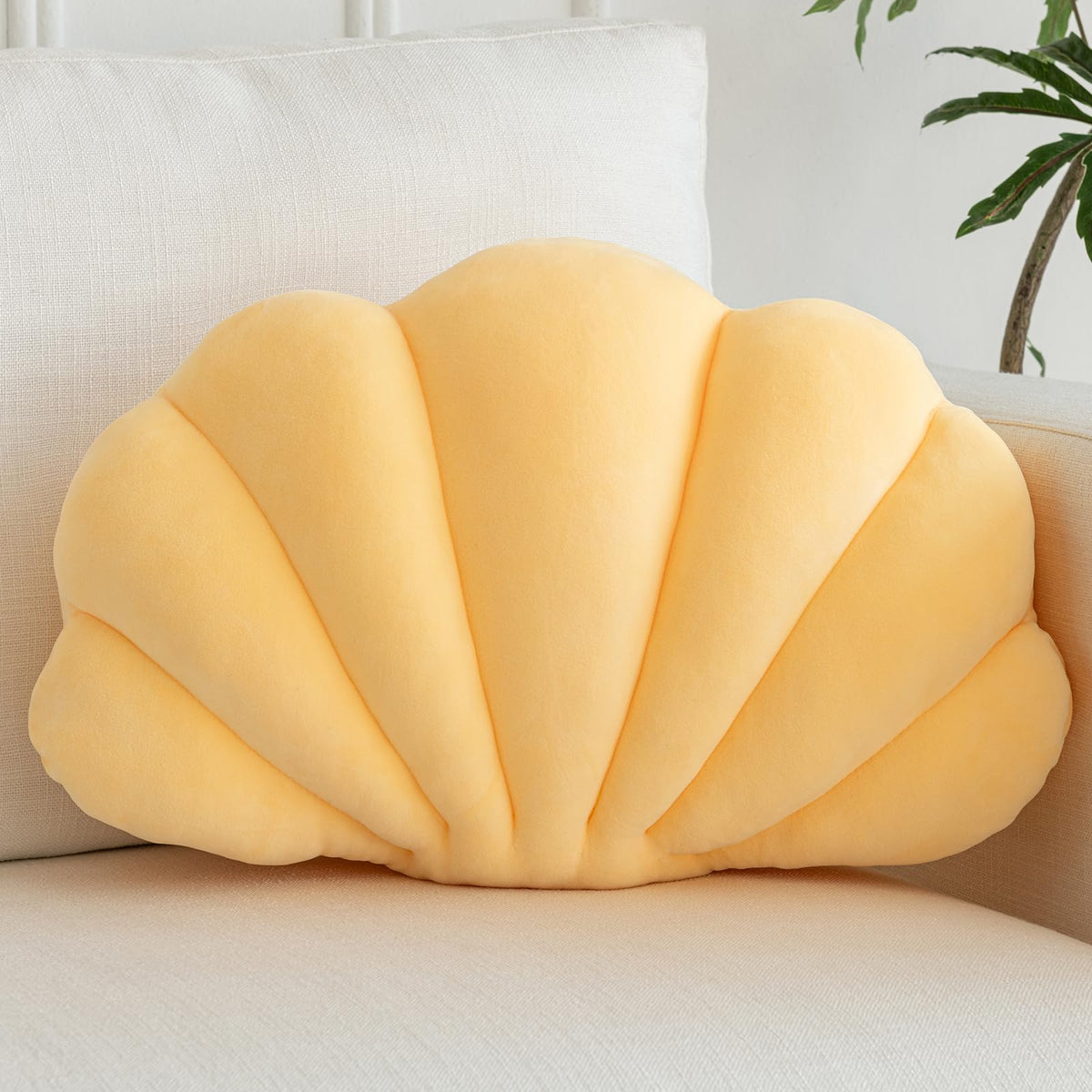 Shell Pillow, Shell Shaped Decorative Throw Pillows with Velet for Couch Bed, Cute Seashell Beachy Room Decor Aesthetic Throw Pillows for Bedroom Living Room(13x10 Inches, White)