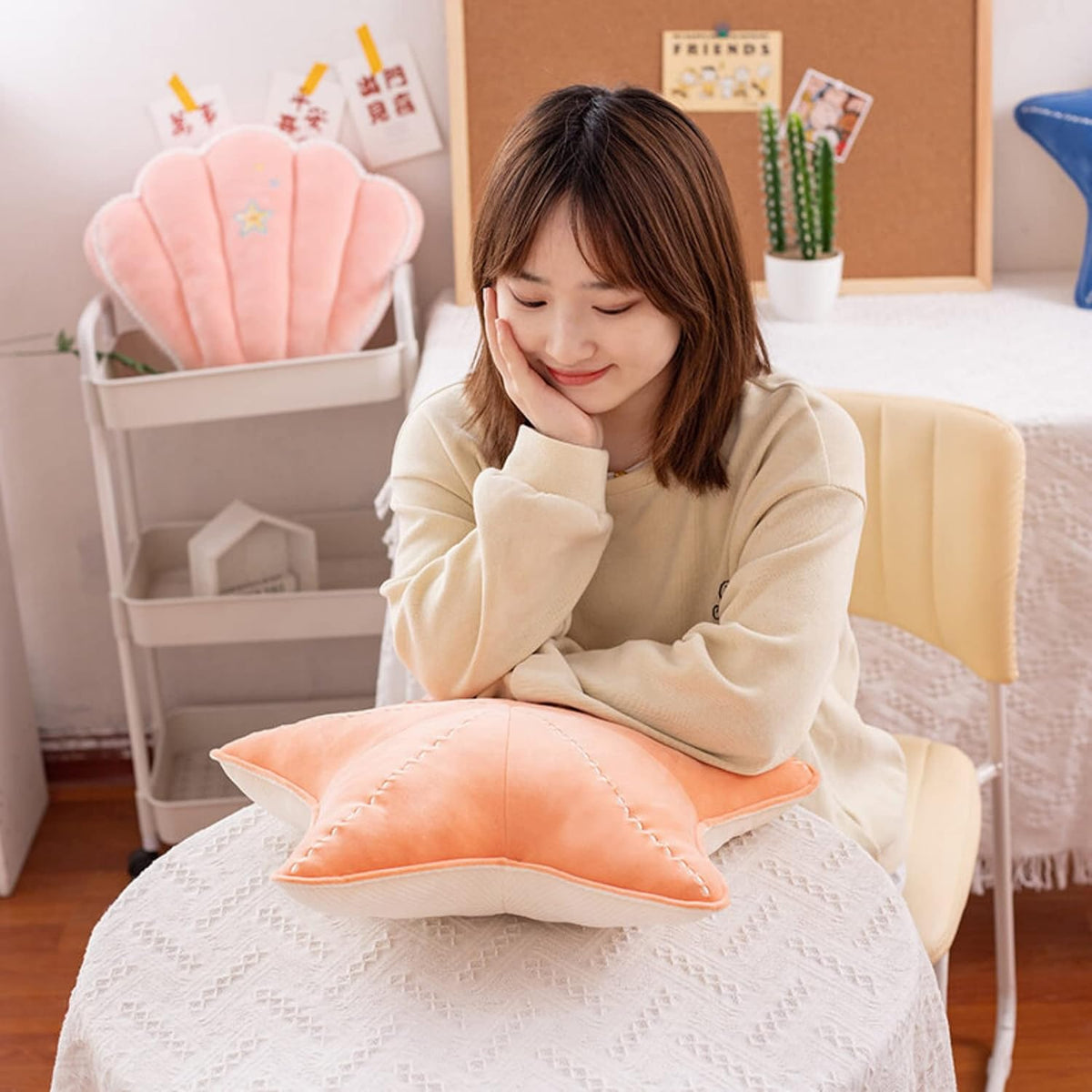 Starfish Shell Pillow Plush car Cushion Bedside Sofa Home furnishings Dormitory Office mat (19.6in, Star Orange)