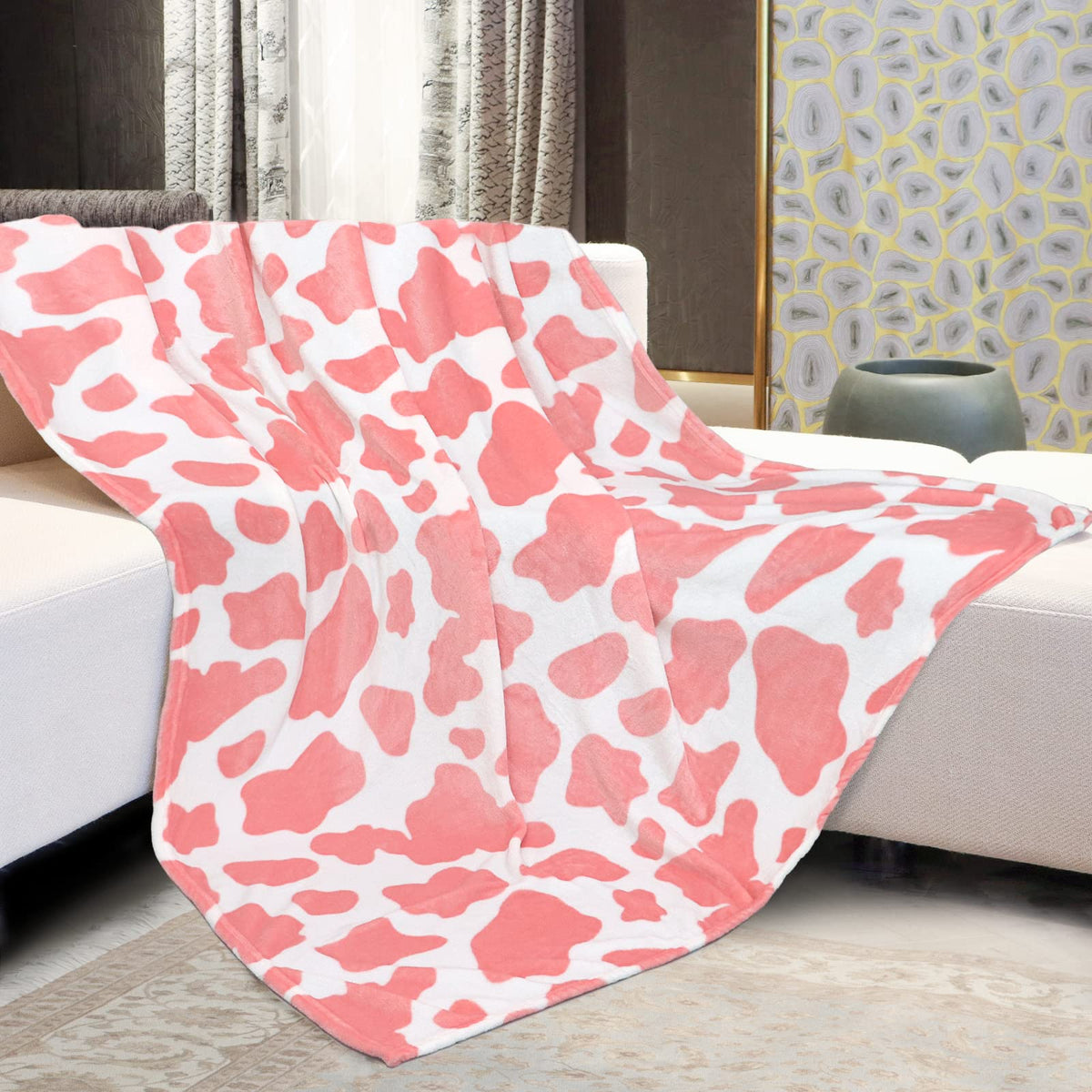 Cow Print Blanket Warm Plush Cute Black Cow Throw Blanket Soft Fleece Flannel Lightweight Throw Blankets Sofa Couch Bed Travel Cow Bedding Room Decor for Kids Teens Adults 40"x50"