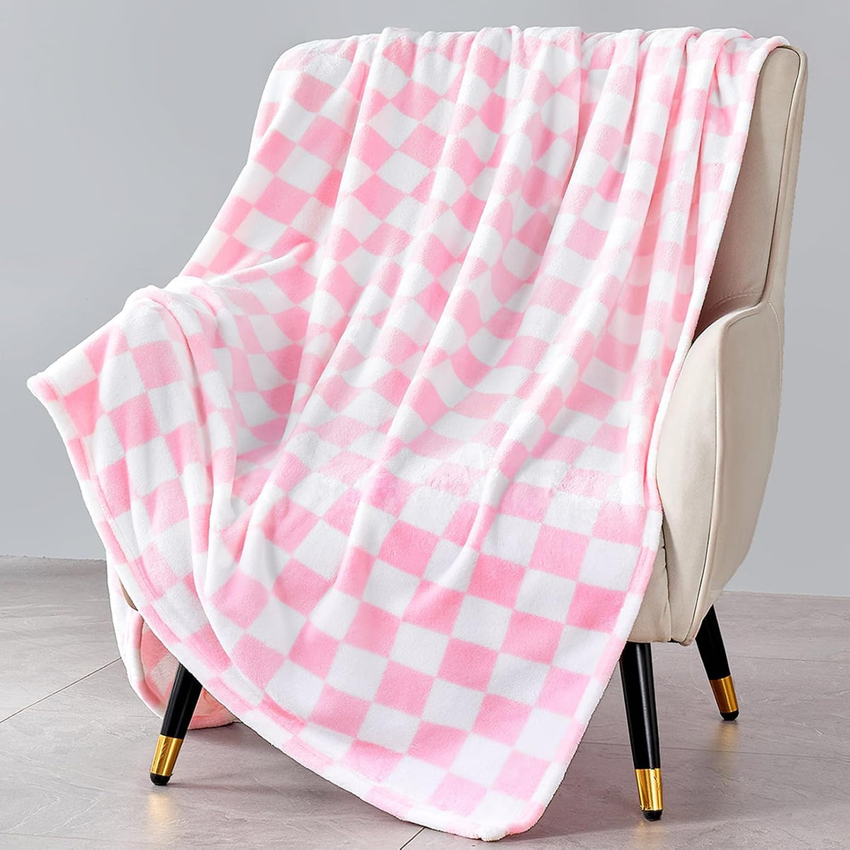 Edenleaf Pink Checkered Fleece Throw Blanket for Couch Warm Home Decor