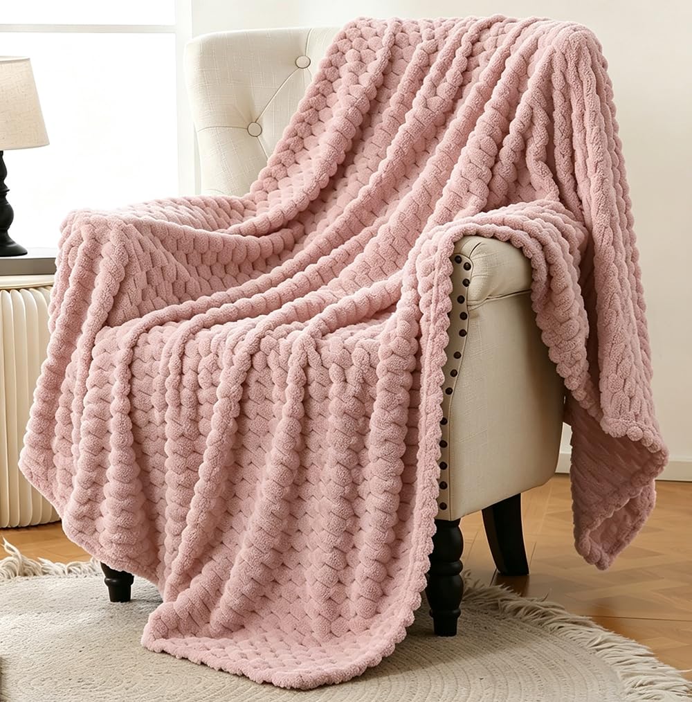 Bnuitland Light Yellow Flannel Throw Blanket (50X40 inches), 300 GSM Fleece Cozy Warm Soft Lightweight Bed Sofa Blanket for Babys and Pets, Suitable for All Seasons