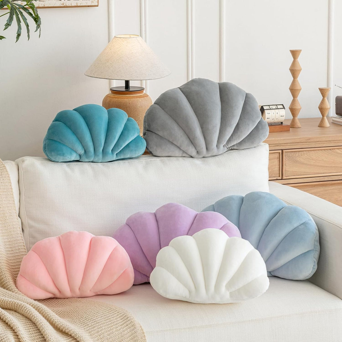 Shell Pillow, Shell Shaped Decorative Throw Pillows with Velet for Couch Bed, Cute Seashell Beachy Room Decor Aesthetic Throw Pillows for Bedroom Living Room(13x10 Inches, White)
