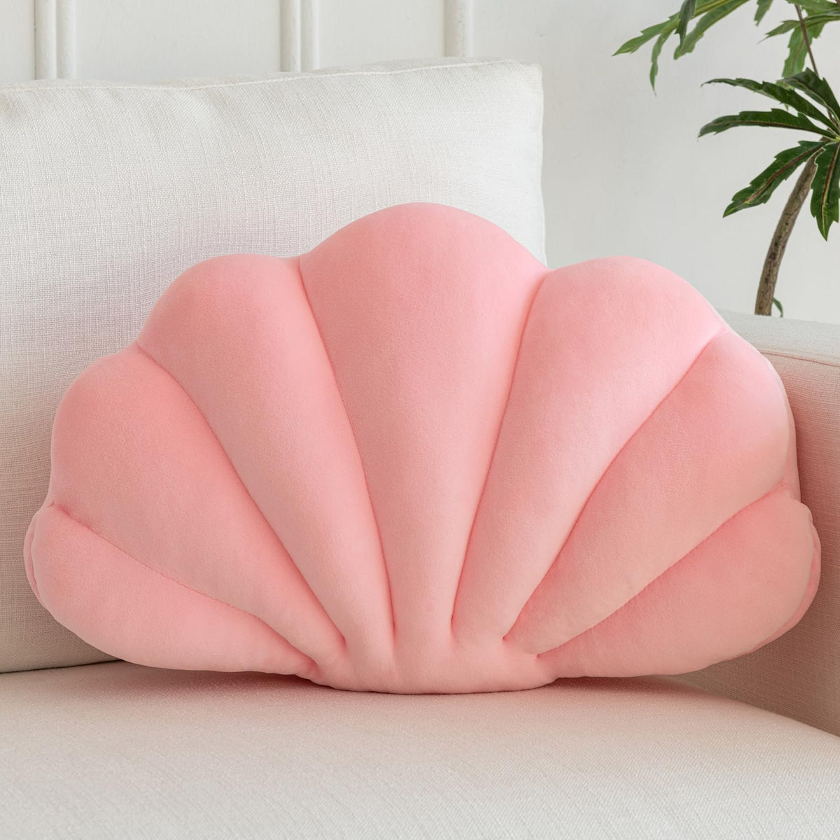 Shell Pillow, Shell Shaped Decorative Throw Pillows with Velet for Couch Bed, Cute Seashell Beachy Room Decor Aesthetic Throw Pillows for Bedroom Living Room(13x10 Inches, White)