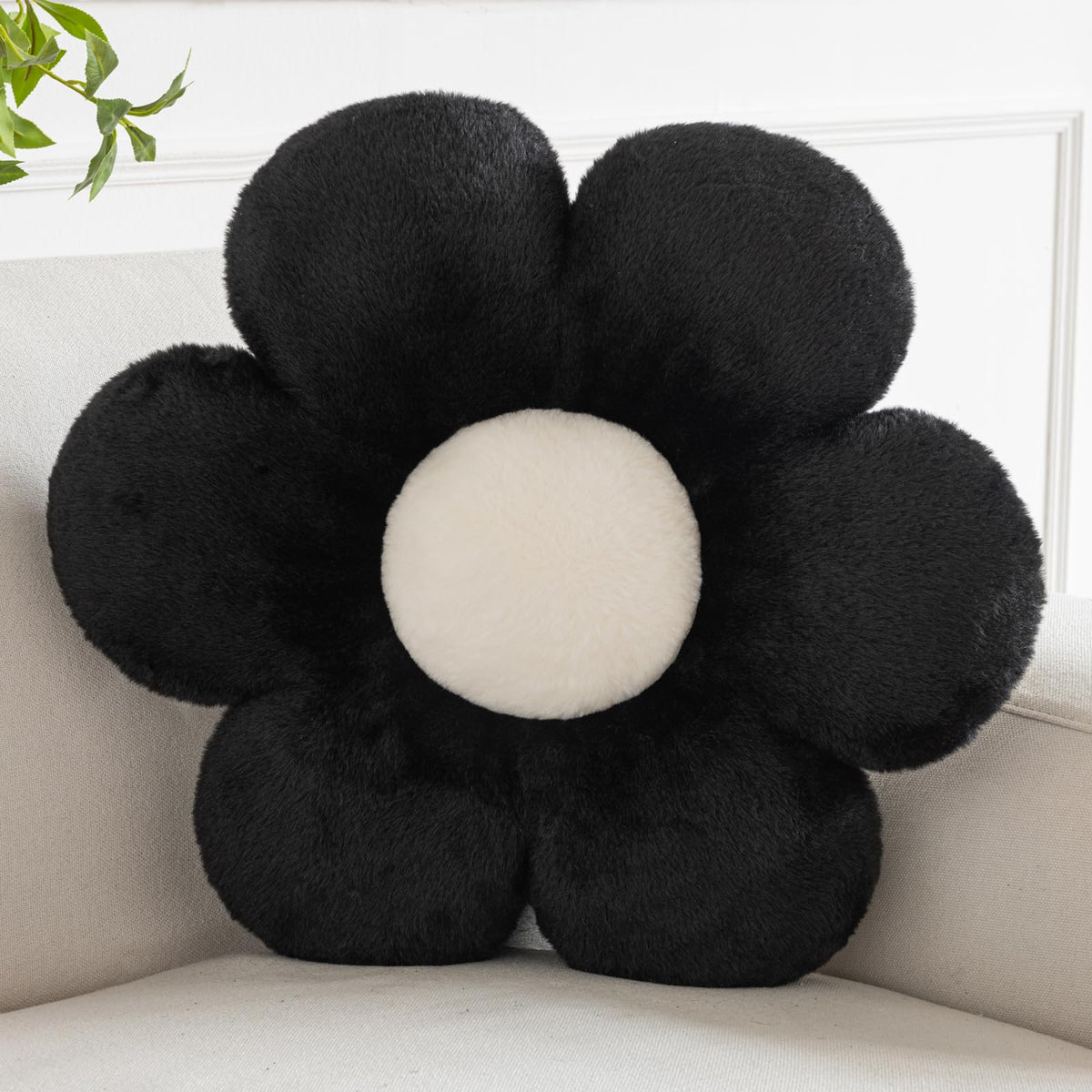 Flower Pillows, Decorative Pillows for Couch, Cute Daisy Pillow for Bed, Flower Shaped Decorative Throw Pillow Room Decor (White, 14.9 Inches)