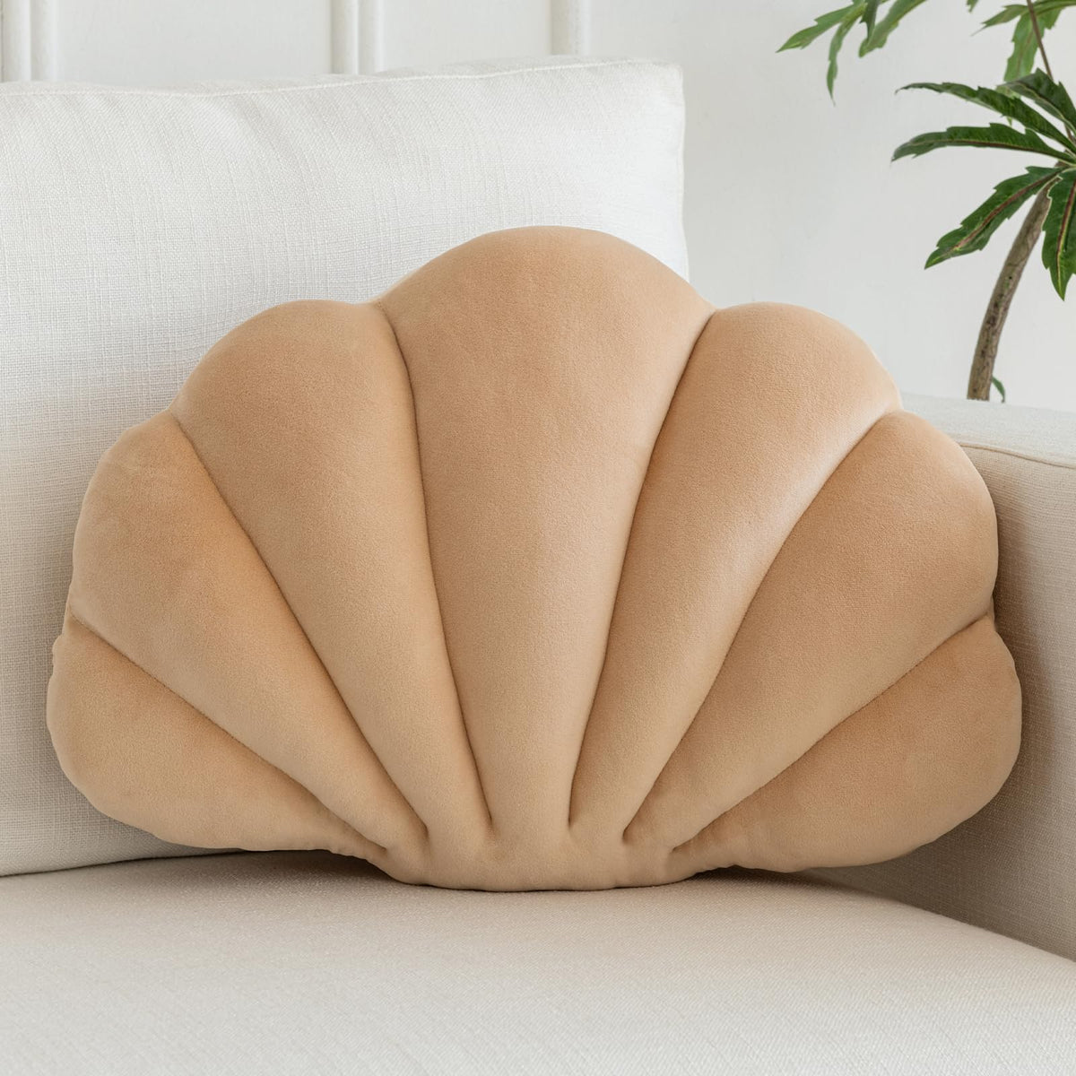 Shell Pillow, Shell Shaped Decorative Throw Pillows with Velet for Couch Bed, Cute Seashell Beachy Room Decor Aesthetic Throw Pillows for Bedroom Living Room(13x10 Inches, White)