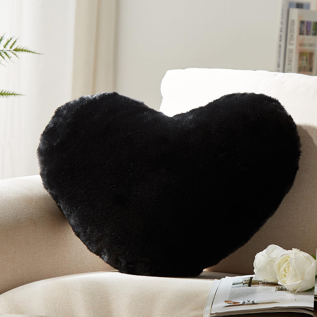 YRXRUS Heart Pillows, Love Heart Shaped Pillow, Small Cute Pink Heart Pillows for Gifts, Faux Rabbit Throw Pillows for Her, Kids, Girls Home Decoration, 10X11 Inch