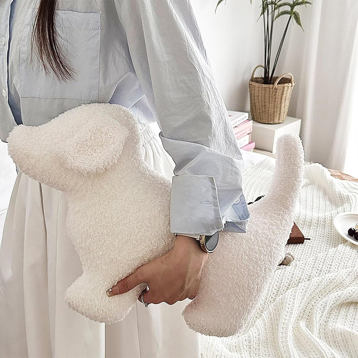 Animals Shaped Throw Pillow for Bed,Home Decorative Pillows for Bedroom Aesthetic,Soft Dog Pillow for Couch,Handmade Living Room Throw Pillow