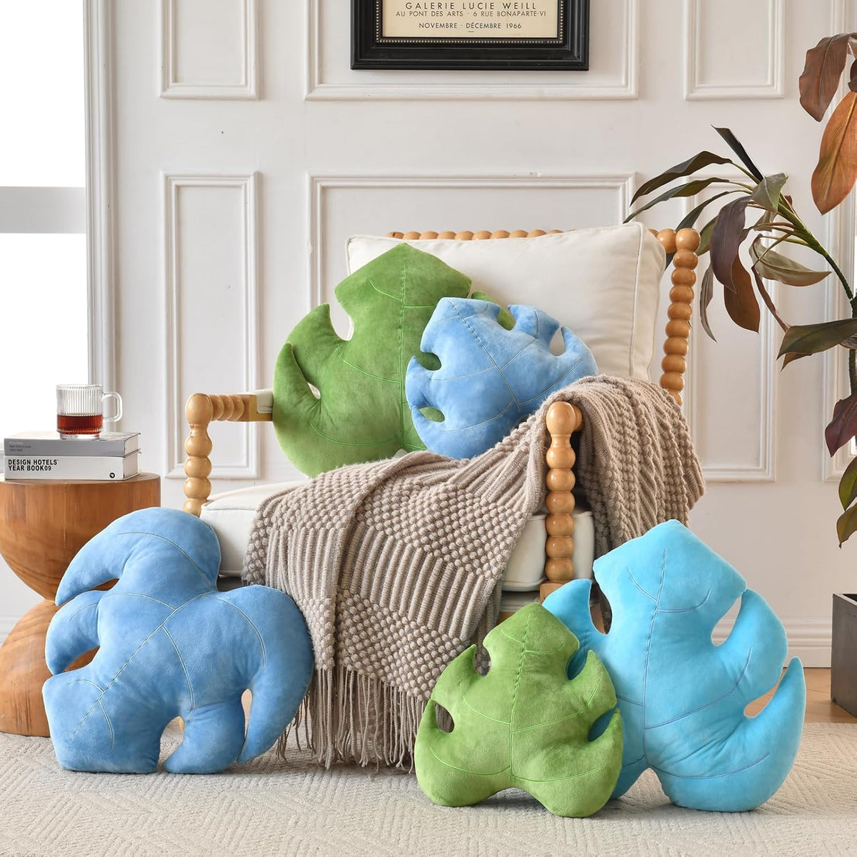 Leaf Pillow, Cute Decorative Throw Plant Pillow (Light Green, 15 Inches)