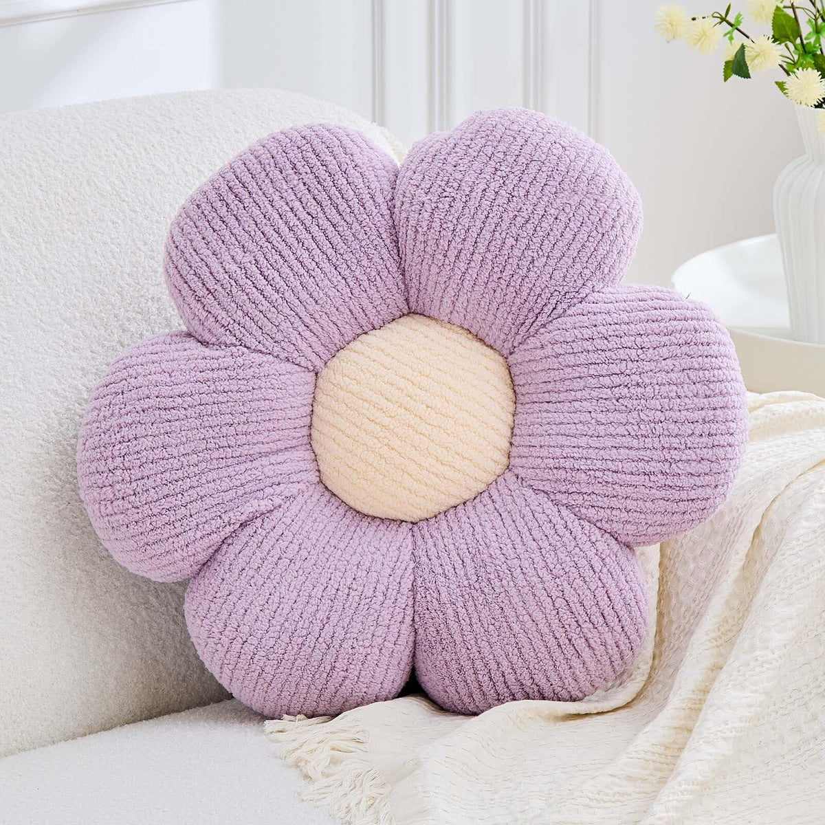 Flower Pillow, Light Pink Flower Decorative Throw Pillows for Bed Couch, Aesthetic Home Decor Cute 14.9" Daisy Floral Shaped Plush Pillow Floor Seat Cushion