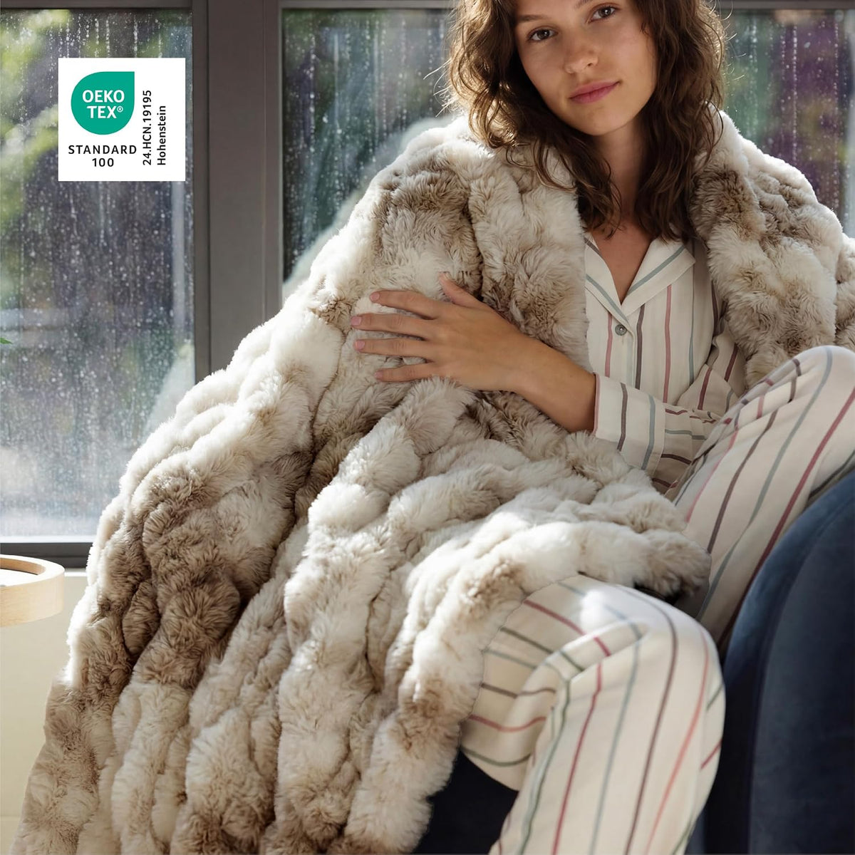 Bedsure Fluffy Bubble Faux Fur Throw XL Blanket, 50"x70", Tie-dye Taupe
