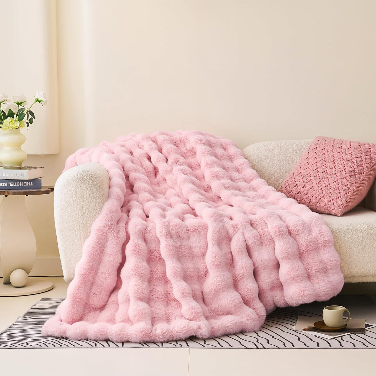 Comelady Soft Fluffy Faux Fur Throw Blanket 50"x60", Bubble Plush Texture