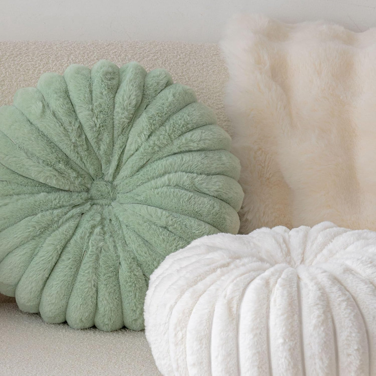 vctops Round Throw Pillow Soft Faux Fur Decorative Pillow Small Pumpkin Throw Pillow Cushion for Living Room Sofa Bed (White,13.7" Diameter)