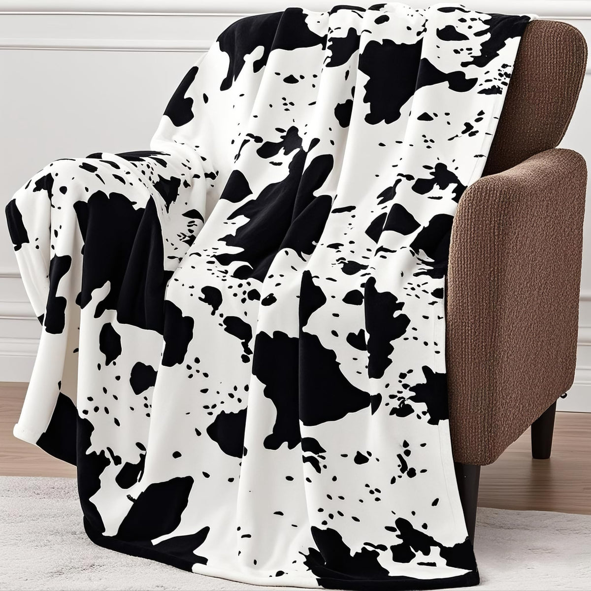 Edenleaf Leopard Print Blanket Fleece Throw for Bed Sofa Travel and Camping, Super Soft Cozy Fluffy Plush Cheetah Print Blanket for All Seasons 50"x60" (Dark Brown)