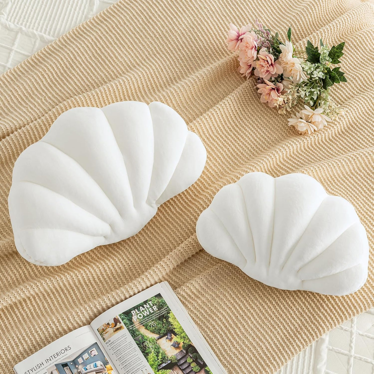 Shell Pillow, Shell Shaped Decorative Throw Pillows with Velet for Couch Bed, Cute Seashell Beachy Room Decor Aesthetic Throw Pillows for Bedroom Living Room(13x10 Inches, White)