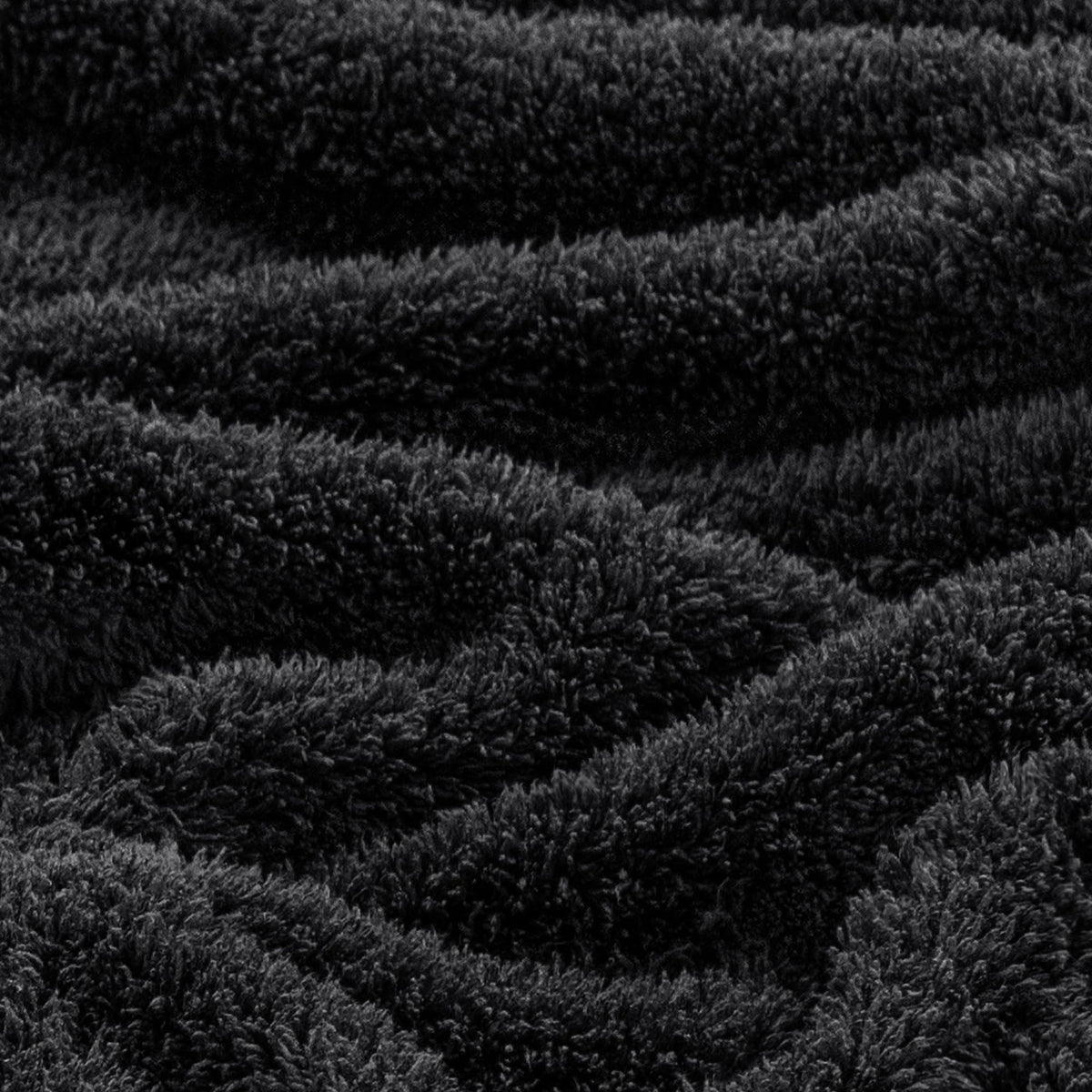 Exclusivo Mezcla Soft Plush Fleece Throw Blanket for Couch, Sofa, 50" x 60"
