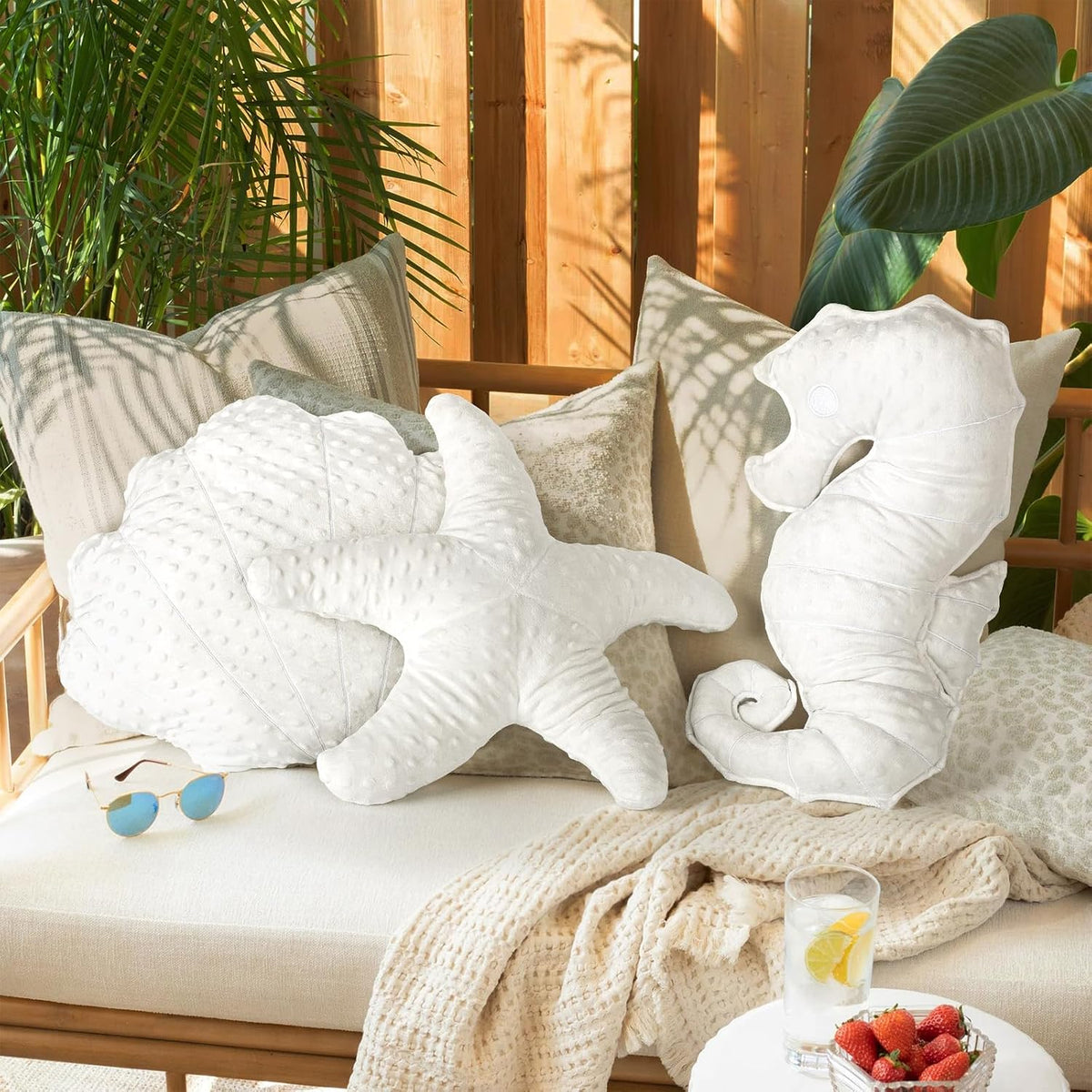 AELS Coastal Throw Pillows Set of 3, Starfish Shell Seahorse Pillows, Beach Ocean Nautical Themed Smooth Soft Minky Decorative Throw Pillows, Cute Pillow for Couch Sofa Bed Living Room Bedroom, White