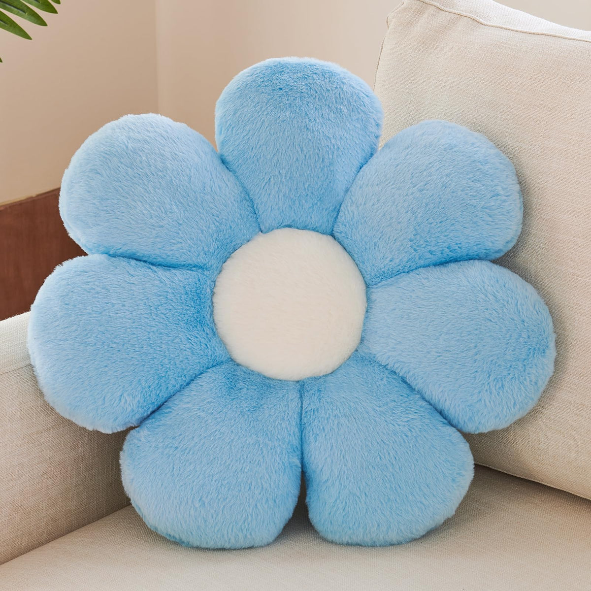 Xuyier Flower Decorative Throw Cute Daisy Pillow, White, 14.9 Inches