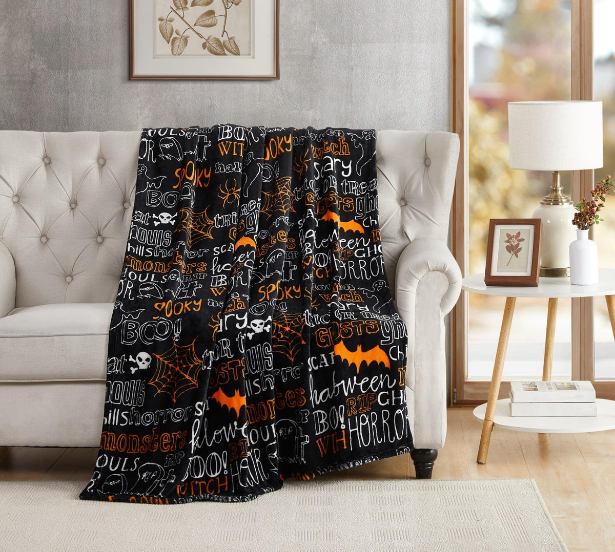 Halloween Fleece Throw Blanket, Black Bats on Gray, 50"x70" Oversized