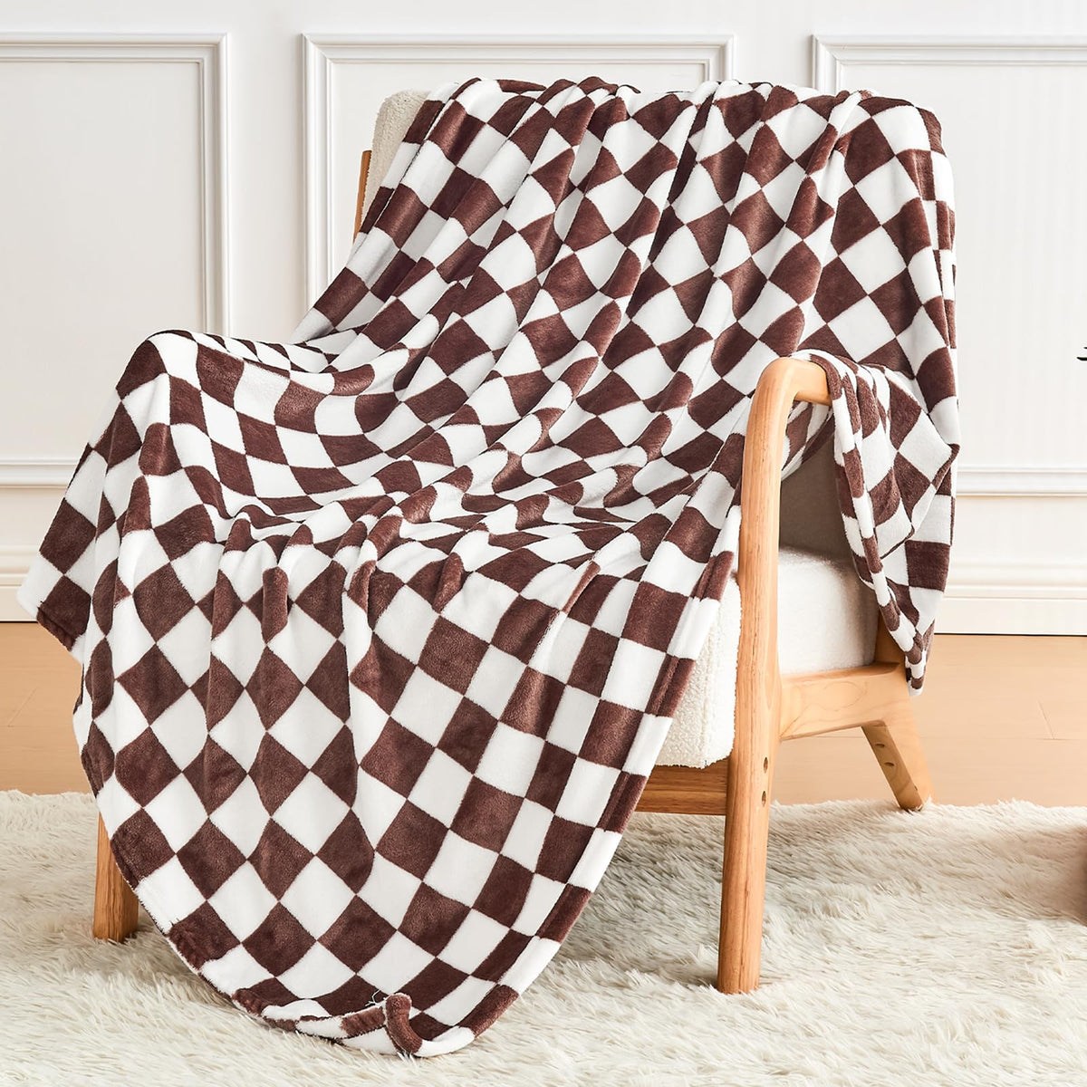 Edenleaf Pink Checkered Fleece Throw Blanket for Couch Warm Home Decor