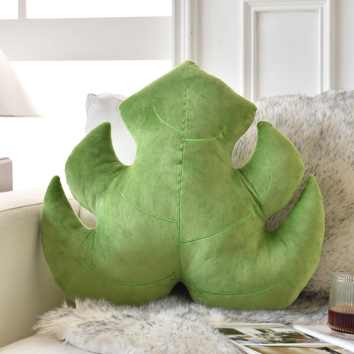 Leaf Pillow, Cute Decorative Throw Plant Pillow (Light Green, 15 Inches)
