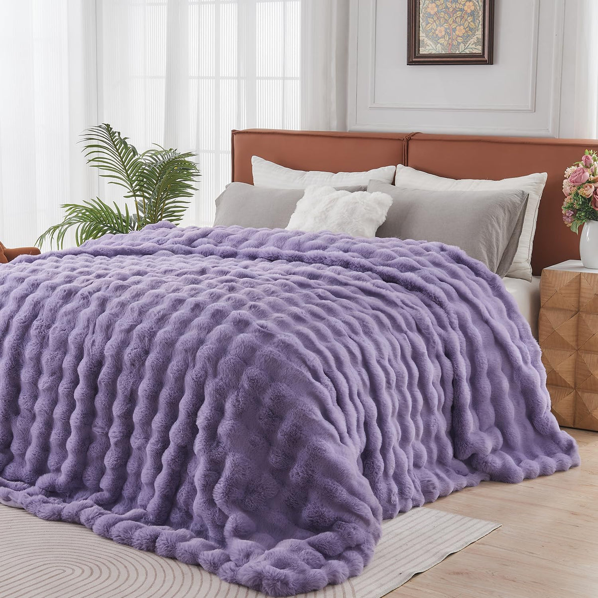 Lotus Karen Faux Fur Throw Blanket Cream White - Big Bubble Rabbit Fluff Blanket for Couch, Small Fluffy Fuzzy Cozy Blanket, Thick Furry Plush Shaggy Blankets, 50x60 Inches