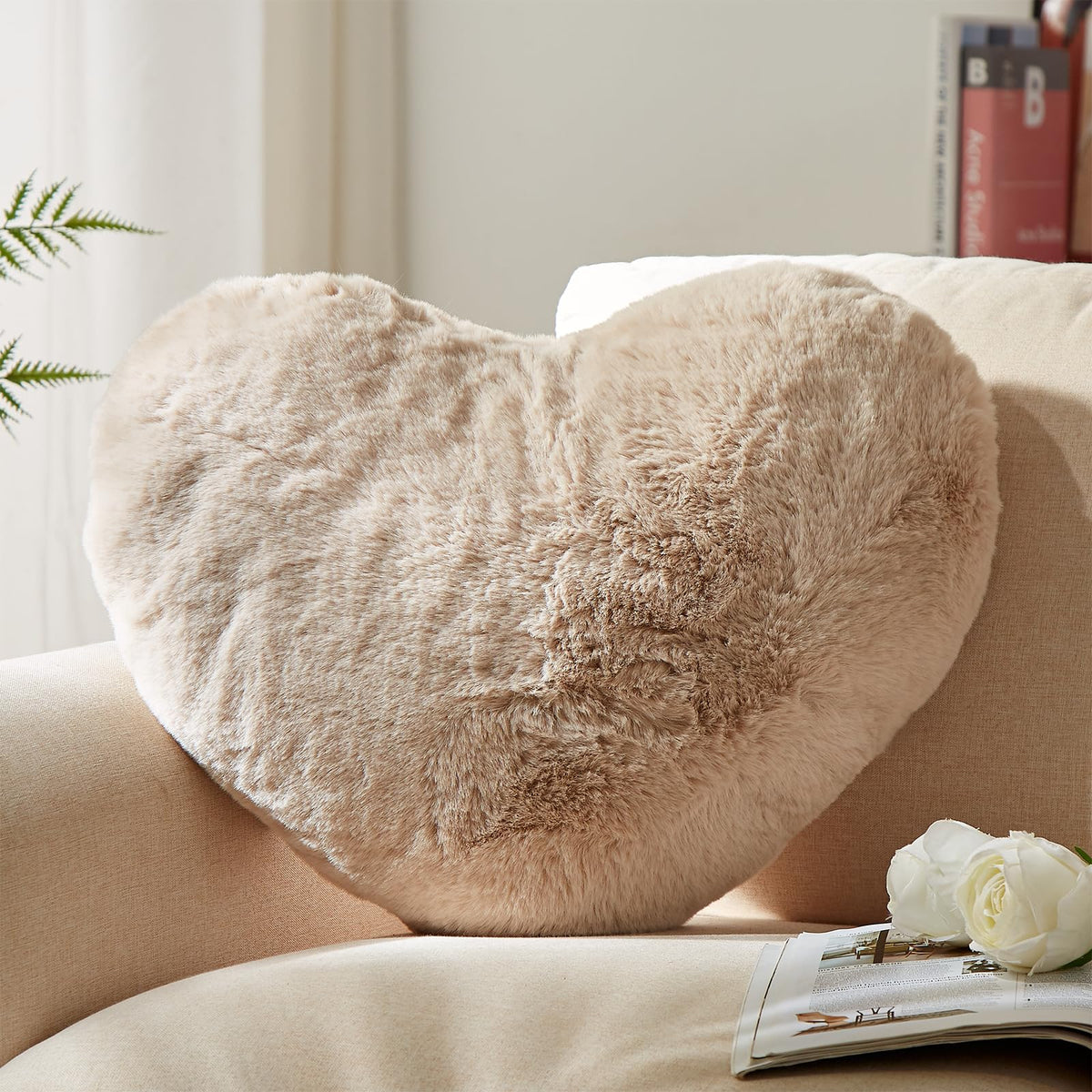 YRXRUS Heart Pillows, Love Heart Shaped Pillow, Small Cute Pink Heart Pillows for Gifts, Faux Rabbit Throw Pillows for Her, Kids, Girls Home Decoration, 10X11 Inch