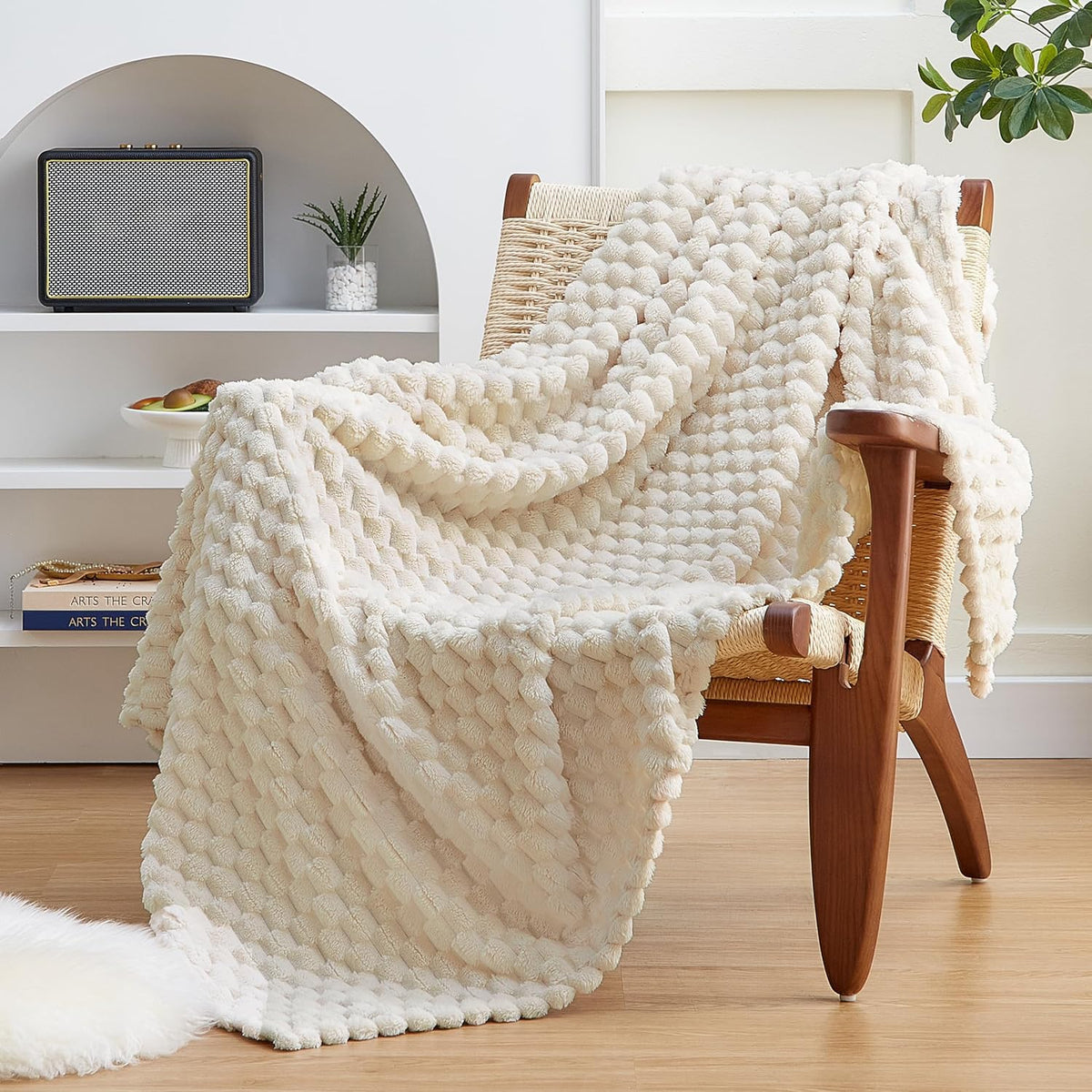 EXQ Home Turtle Shell Throw Blanket Beige for Couch Gentle Soft Fleece