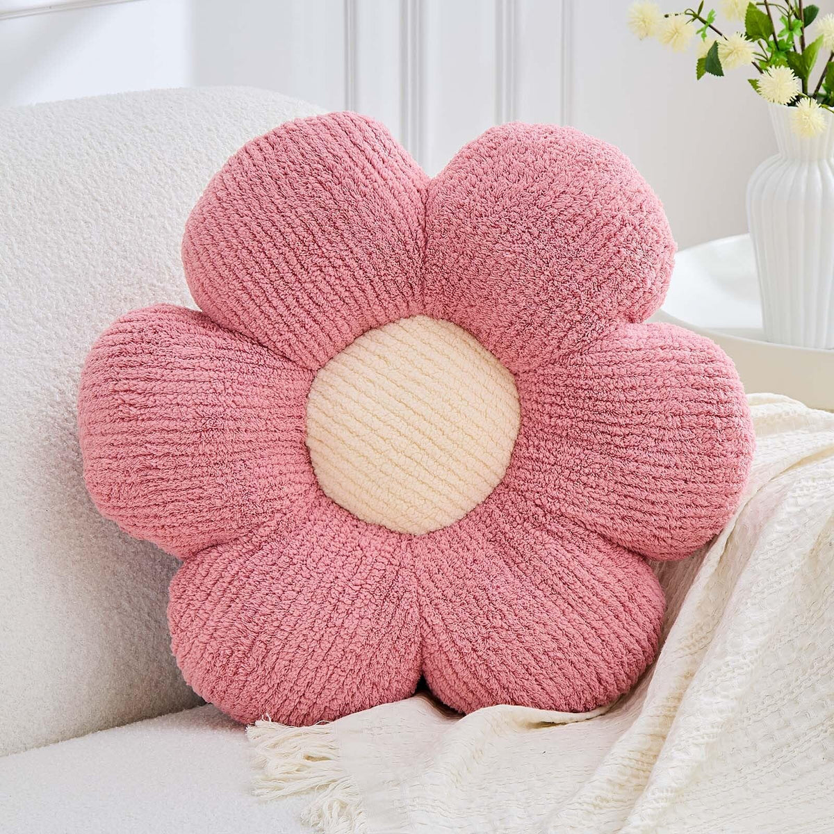 Flower Pillow, Light Pink Flower Decorative Throw Pillows for Bed Couch, Aesthetic Home Decor Cute 14.9" Daisy Floral Shaped Plush Pillow Floor Seat Cushion