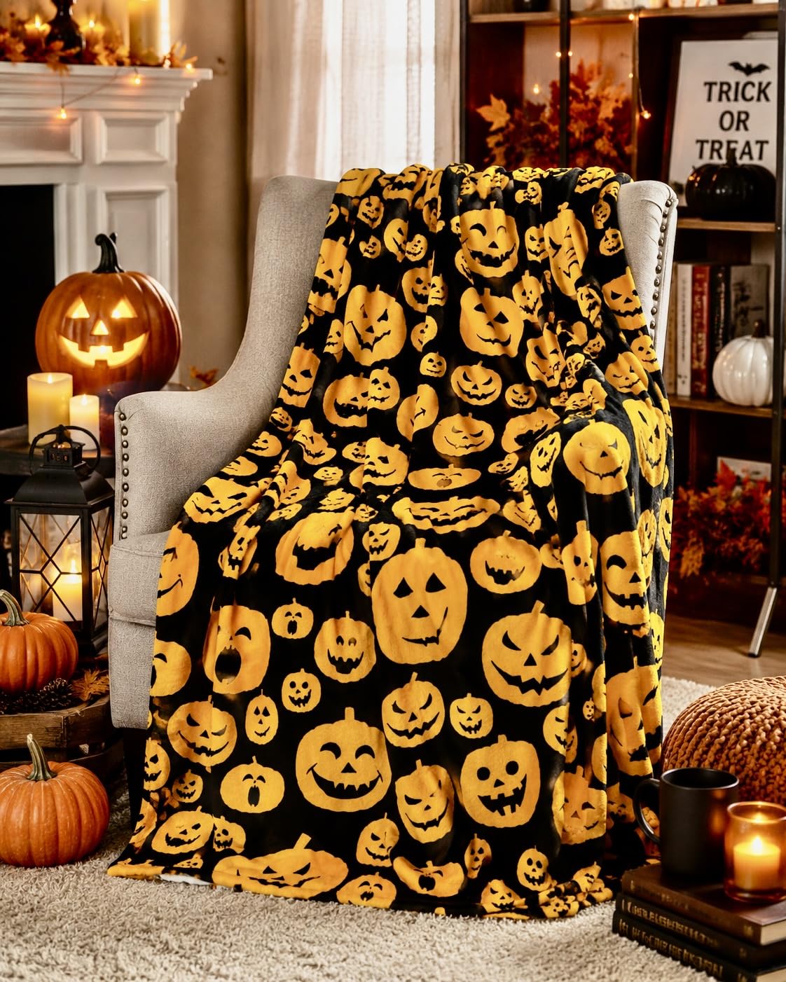 Halloween Fleece Throw Blanket, Black Bats on Gray, 50"x70" Oversized