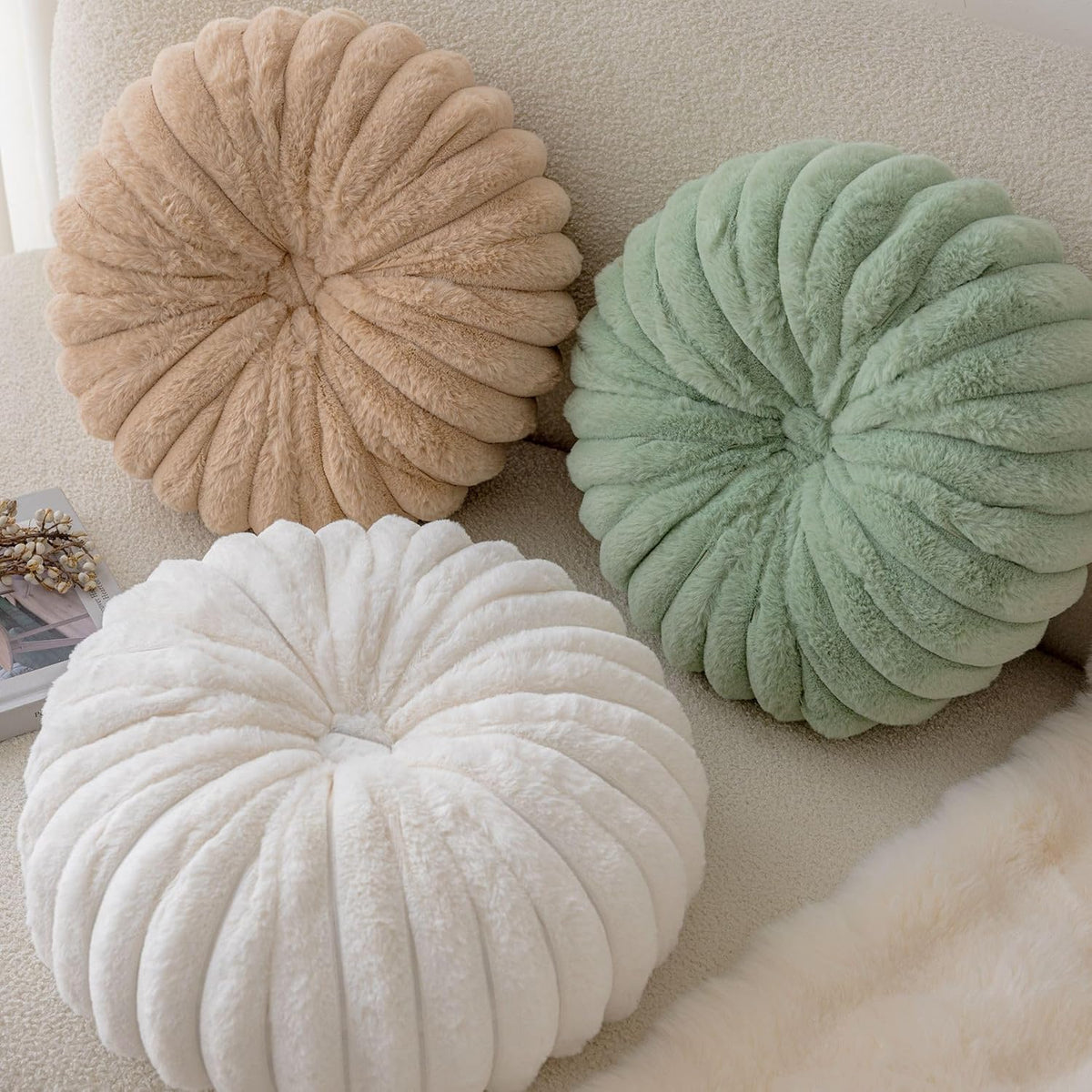 vctops Round Throw Pillow Soft Faux Fur Decorative Pillow Small Pumpkin Throw Pillow Cushion for Living Room Sofa Bed (White,13.7" Diameter)