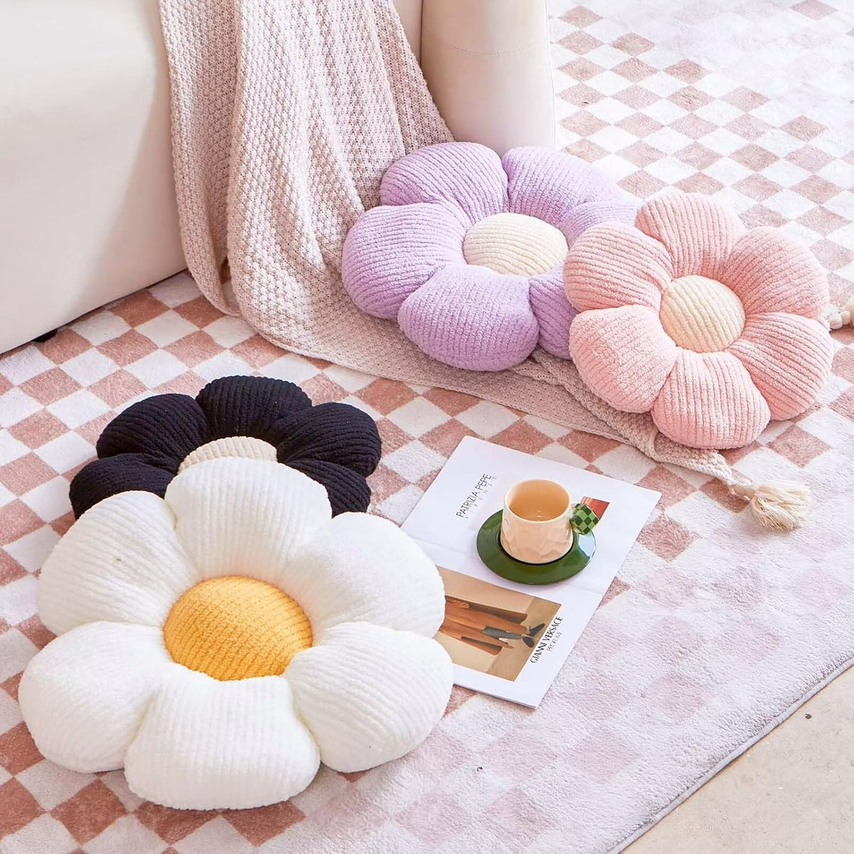 Flower Pillow, Light Pink Flower Decorative Throw Pillows for Bed Couch, Aesthetic Home Decor Cute 14.9" Daisy Floral Shaped Plush Pillow Floor Seat Cushion