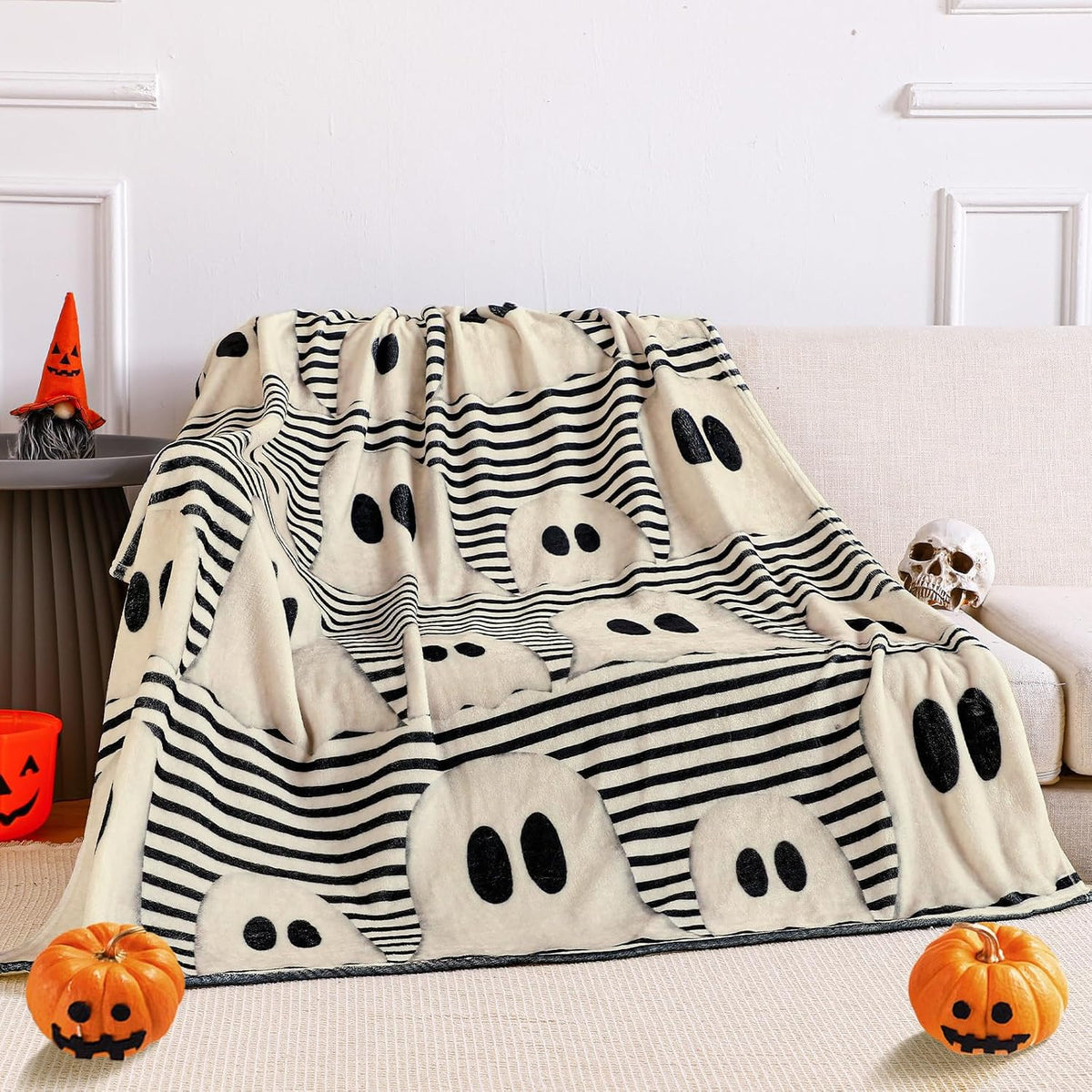 FuWeave Halloween Throw Blanket Cute Ghost Blanket Black and White Striped