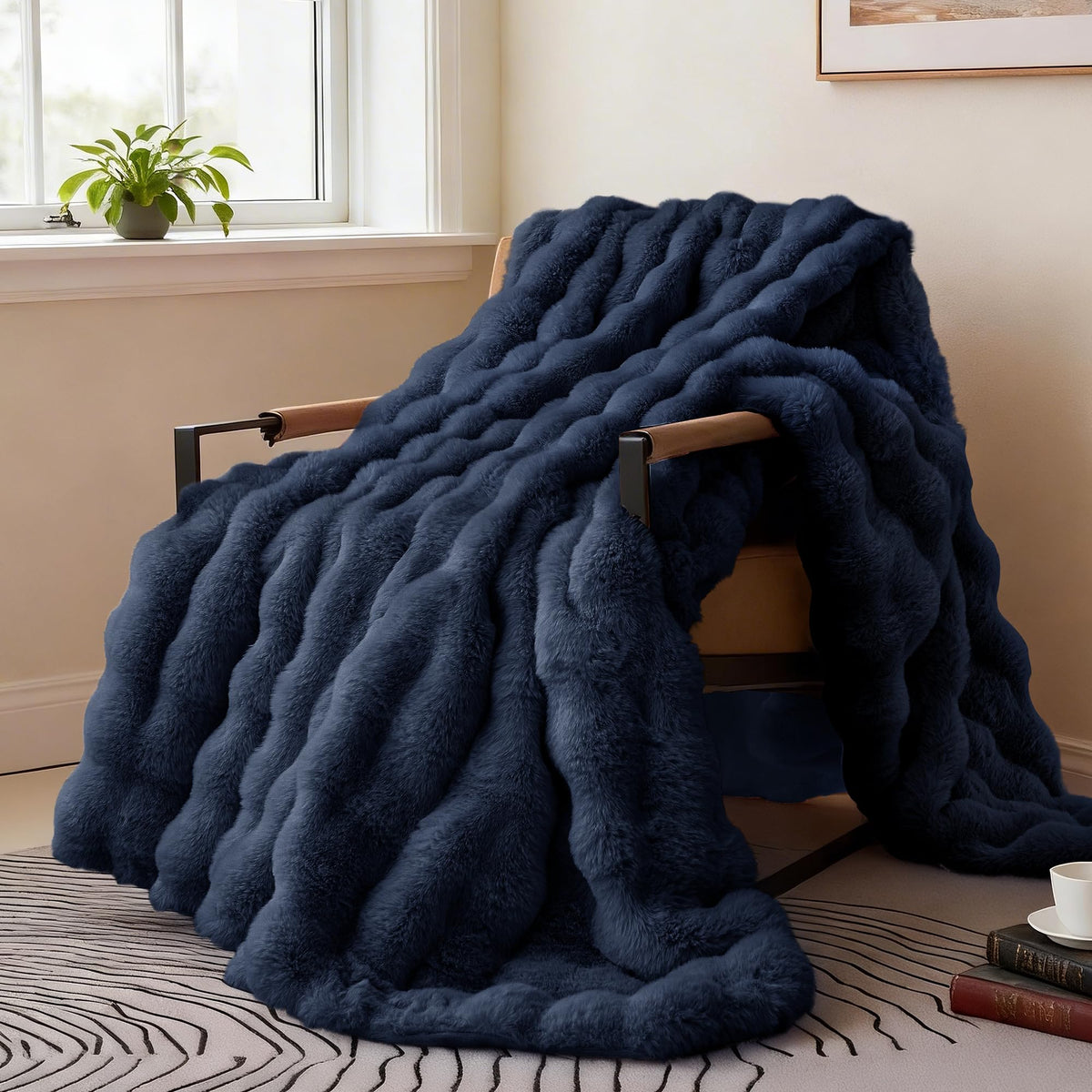 Comelady Soft Fluffy Faux Fur Throw Blanket 50"x60", Bubble Plush Texture