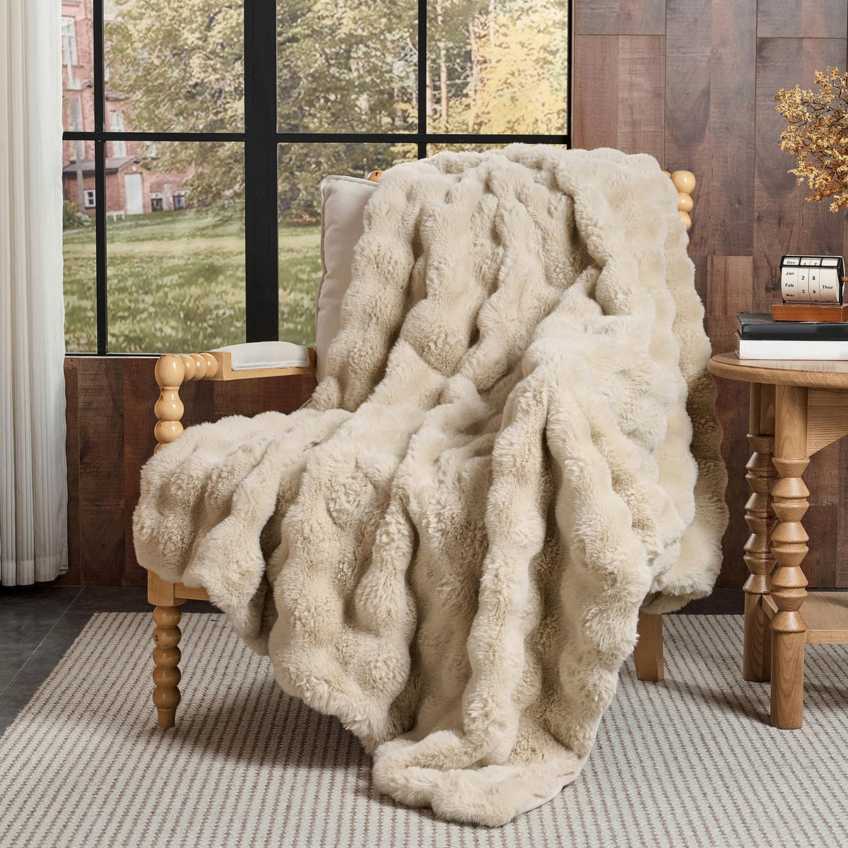 Lotus Karen Faux Fur Throw Blanket Cream White - Big Bubble Rabbit Fluff Blanket for Couch, Small Fluffy Fuzzy Cozy Blanket, Thick Furry Plush Shaggy Blankets, 50x60 Inches