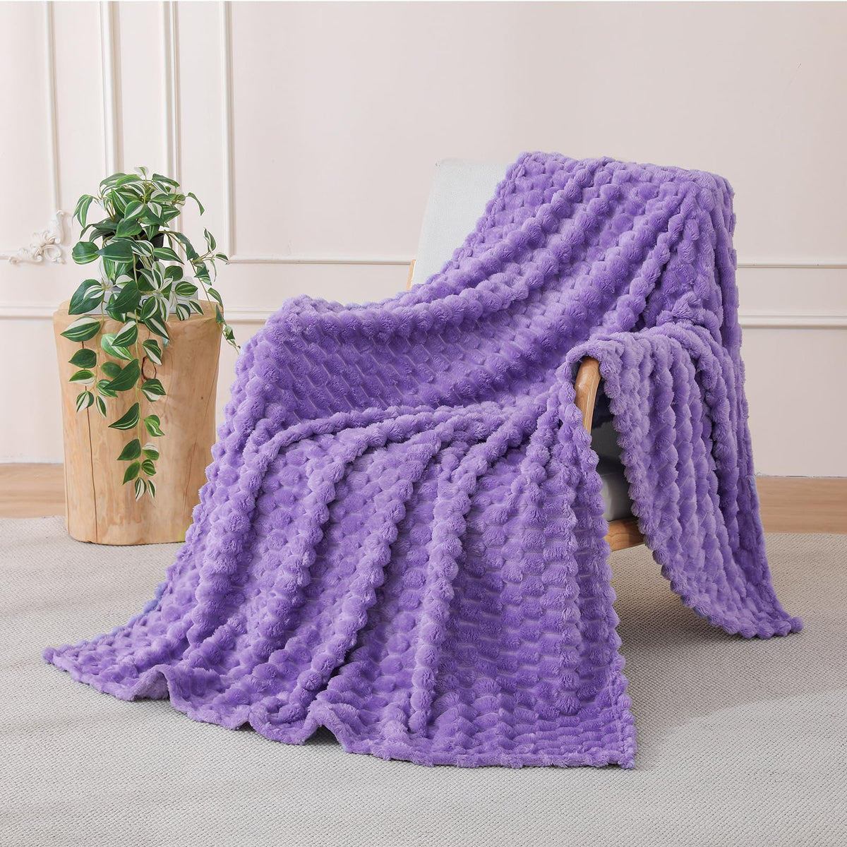 Light Blue Fleece Throw Blanket 50"×60" for Couch Sofa Bed