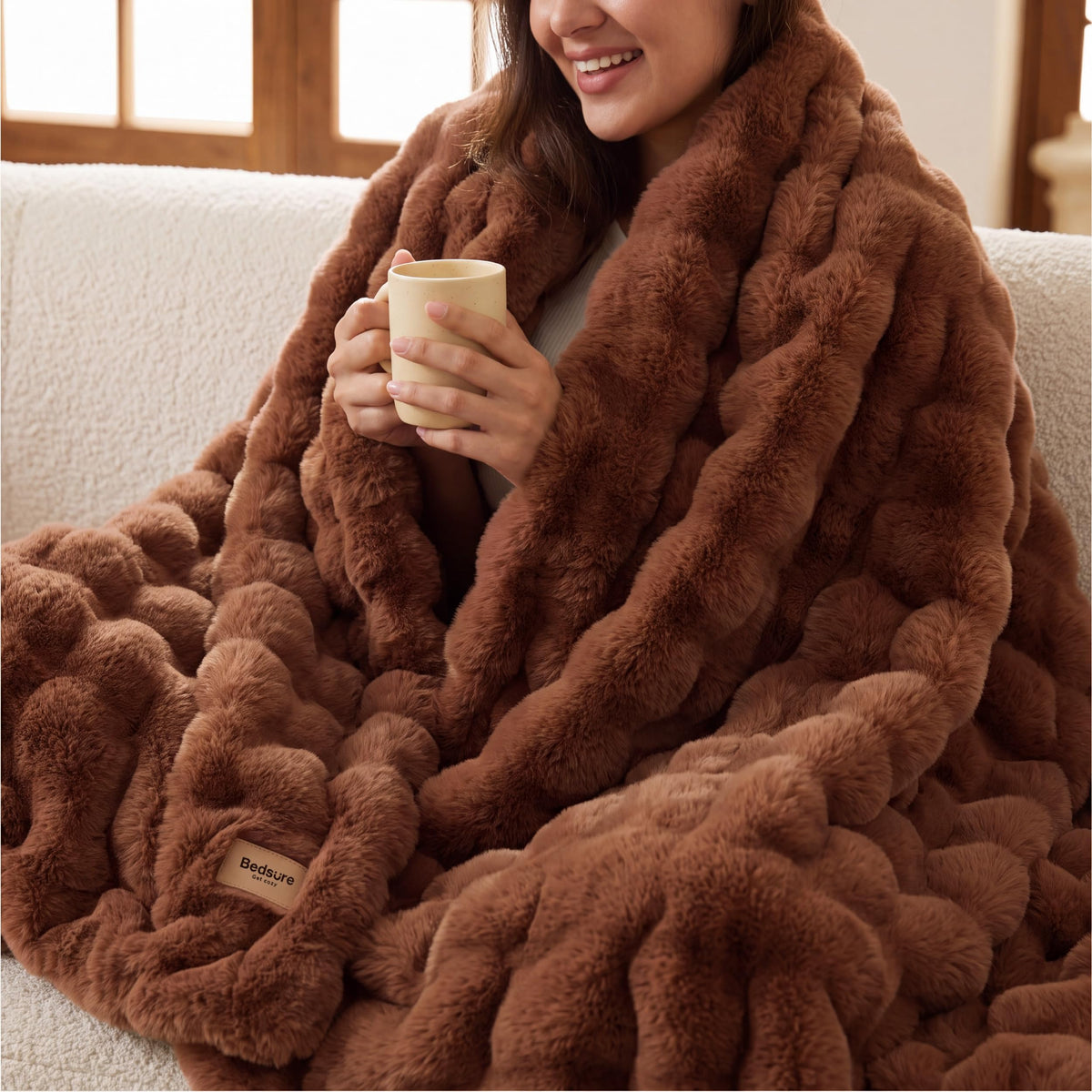 Bedsure Fluffy Bubble Faux Fur Throw XL Blanket, 50"x70", Tie-dye Taupe