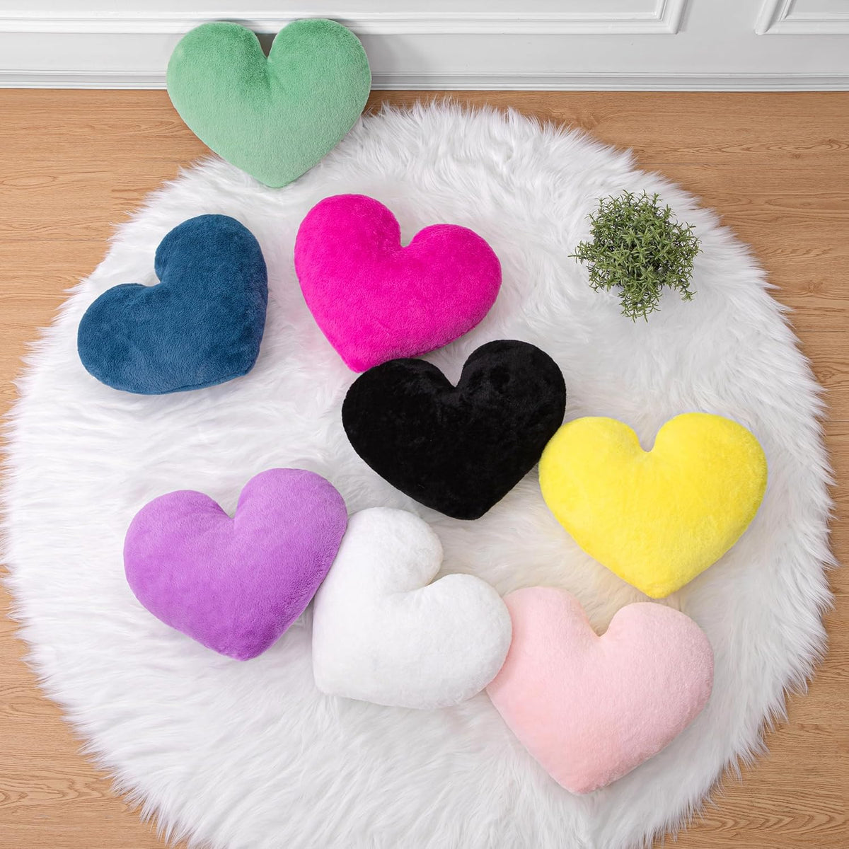 2 Pcs Black Heart Pillow 16" Fluffy Decorative Throw Pillows for Couch Bed