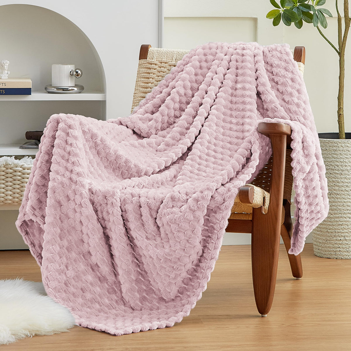 EXQ Home Turtle Shell Throw Blanket Beige for Couch Gentle Soft Fleece