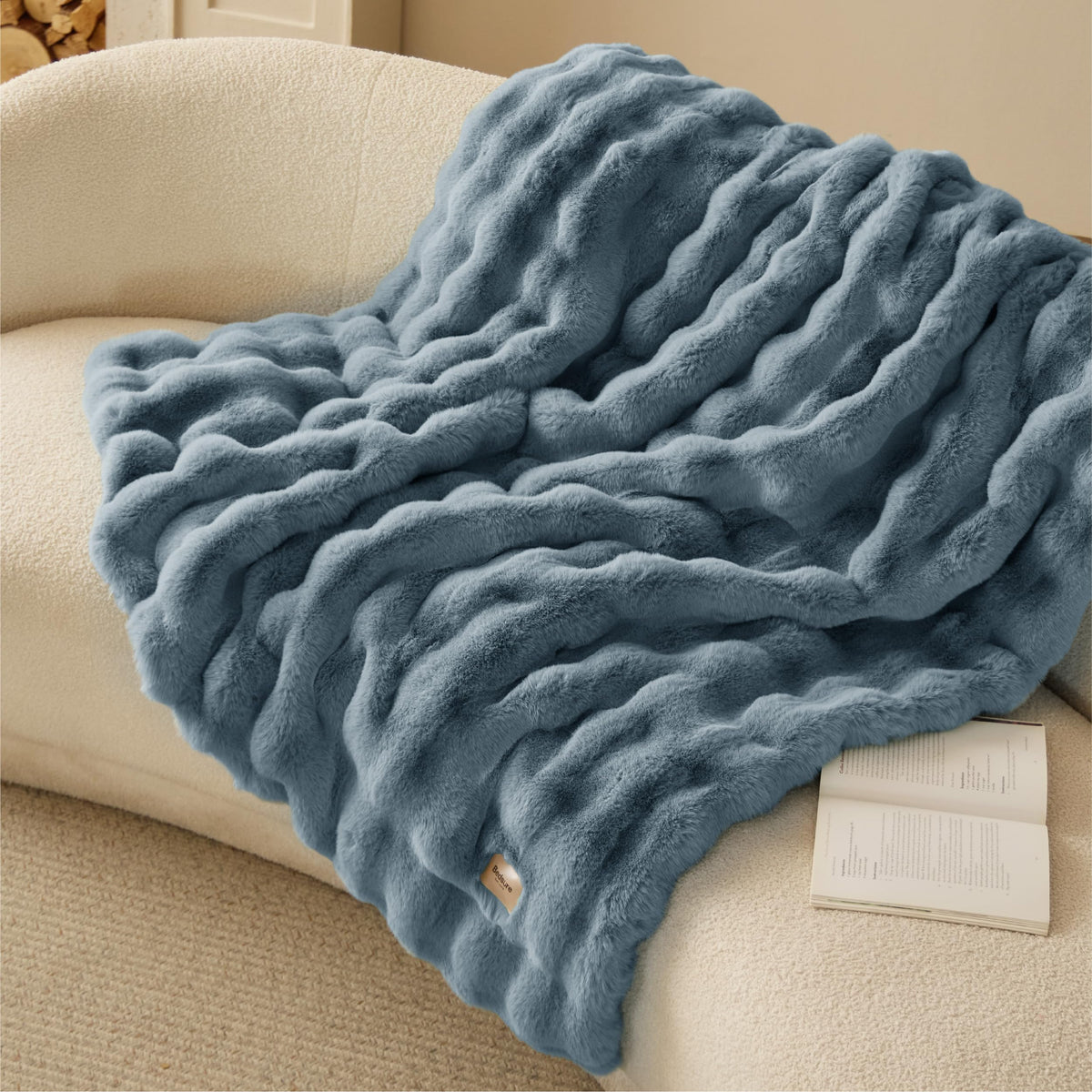 Bedsure Fluffy Bubble Faux Fur Throw XL Blanket, 50"x70", Tie-dye Taupe