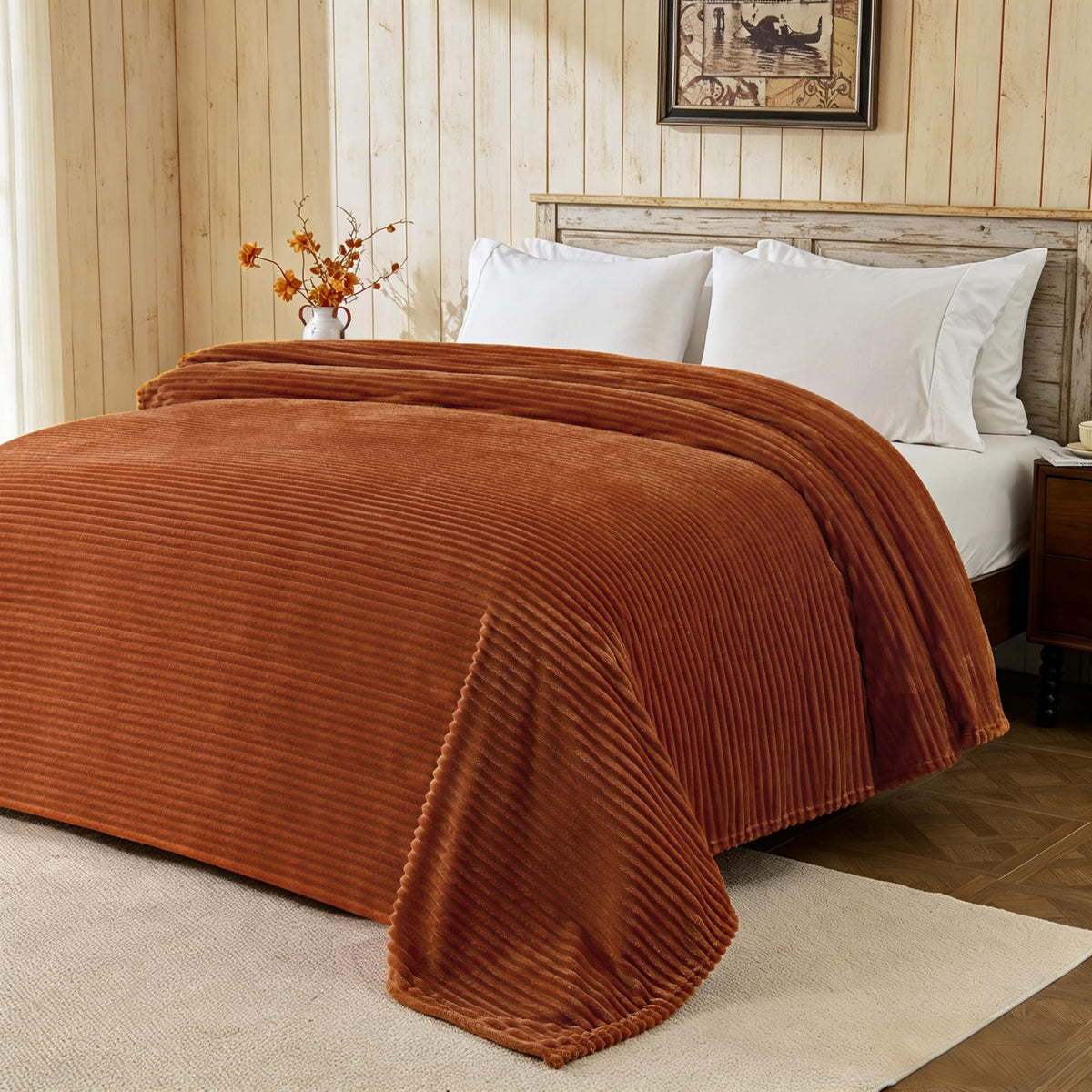 Bnuitland Burnt Orange Throw Blanket for Couch Bed, Soft Fleece Home Decor