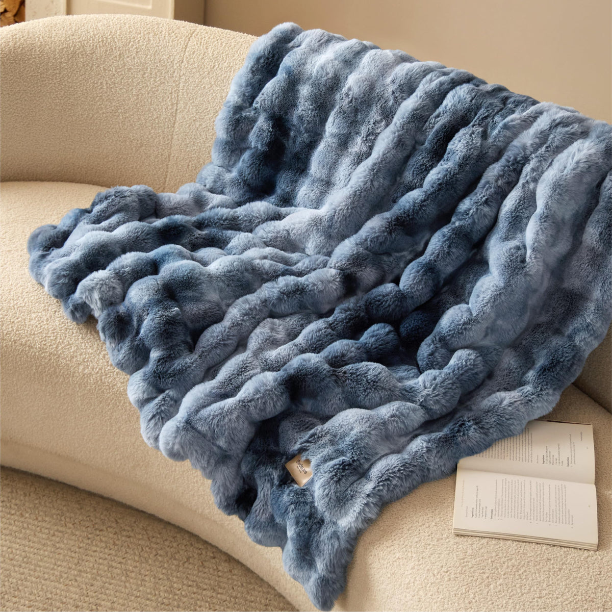 Bedsure Fluffy Bubble Faux Fur Throw XL Blanket, 50"x70", Tie-dye Taupe