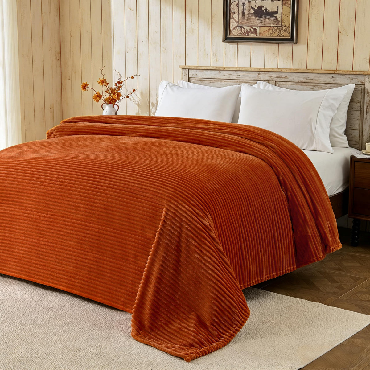 Bnuitland Burnt Orange Throw Blanket for Couch Bed, Soft Fleece Home Decor